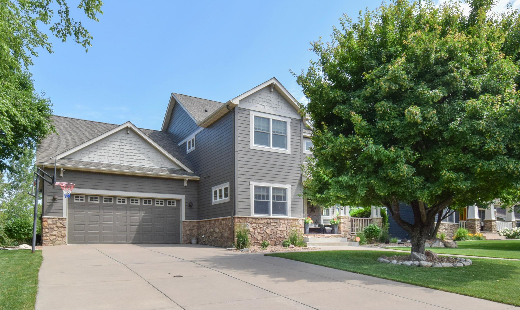 11315 Goose Lake Parkway Property Photo 4