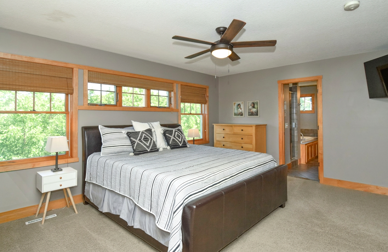 11315 Goose Lake Parkway Property Photo 27