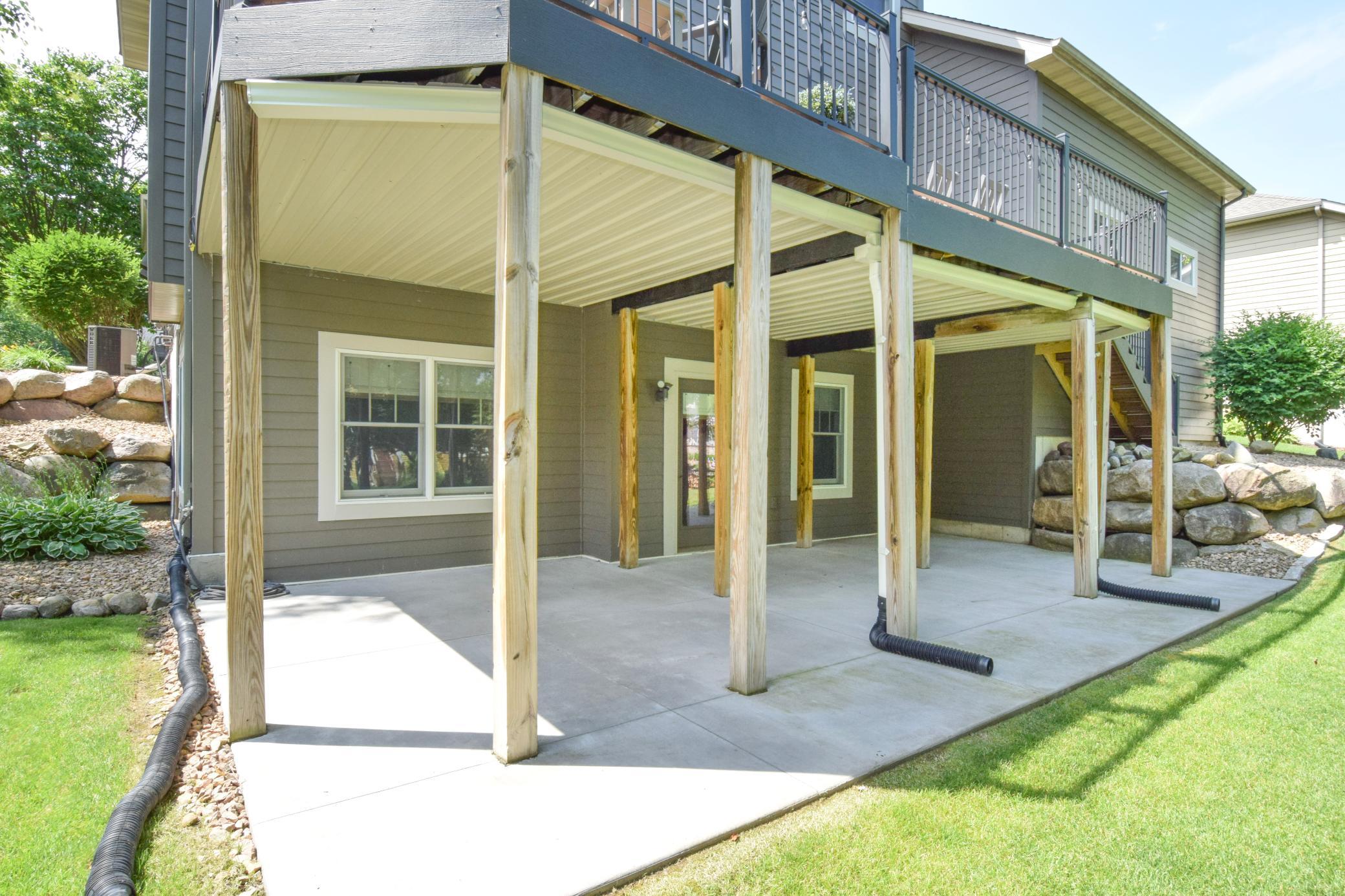 11315 Goose Lake Parkway Property Photo 42