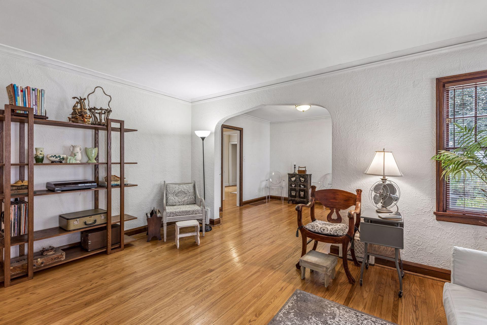 5721 Wentworth Avenue Property Photo 6