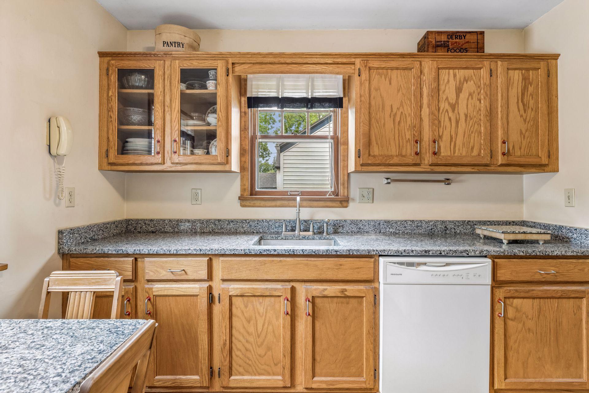 5721 Wentworth Avenue Property Photo 13