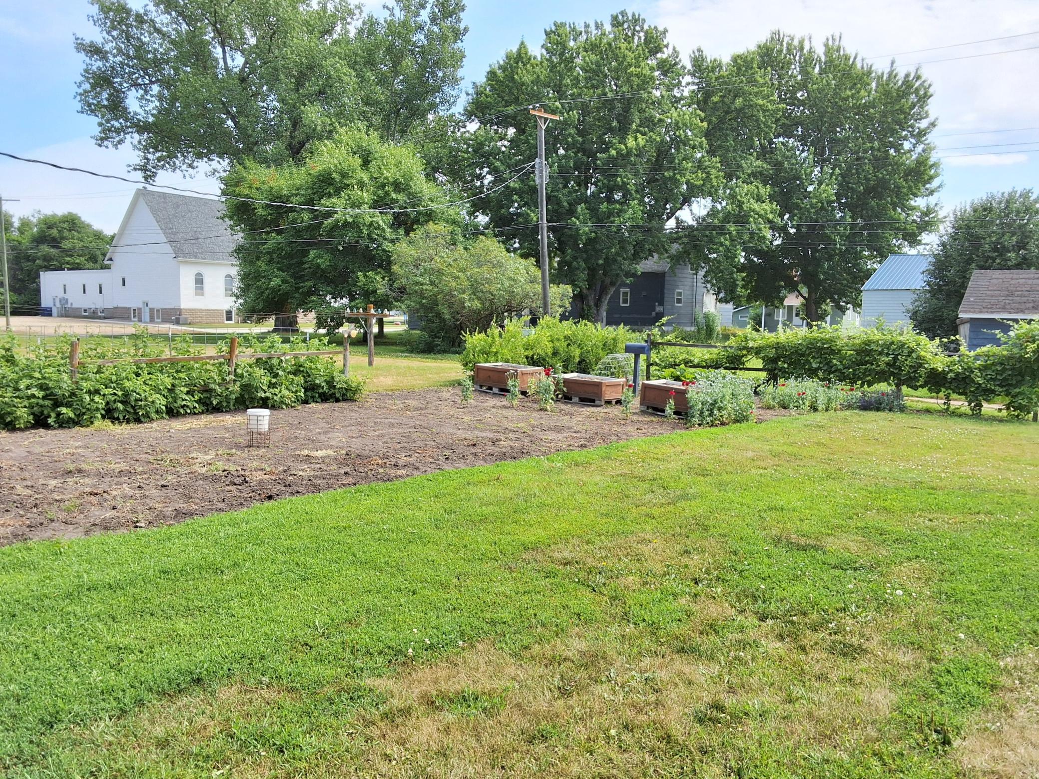 417 4th Street Property Photo 9