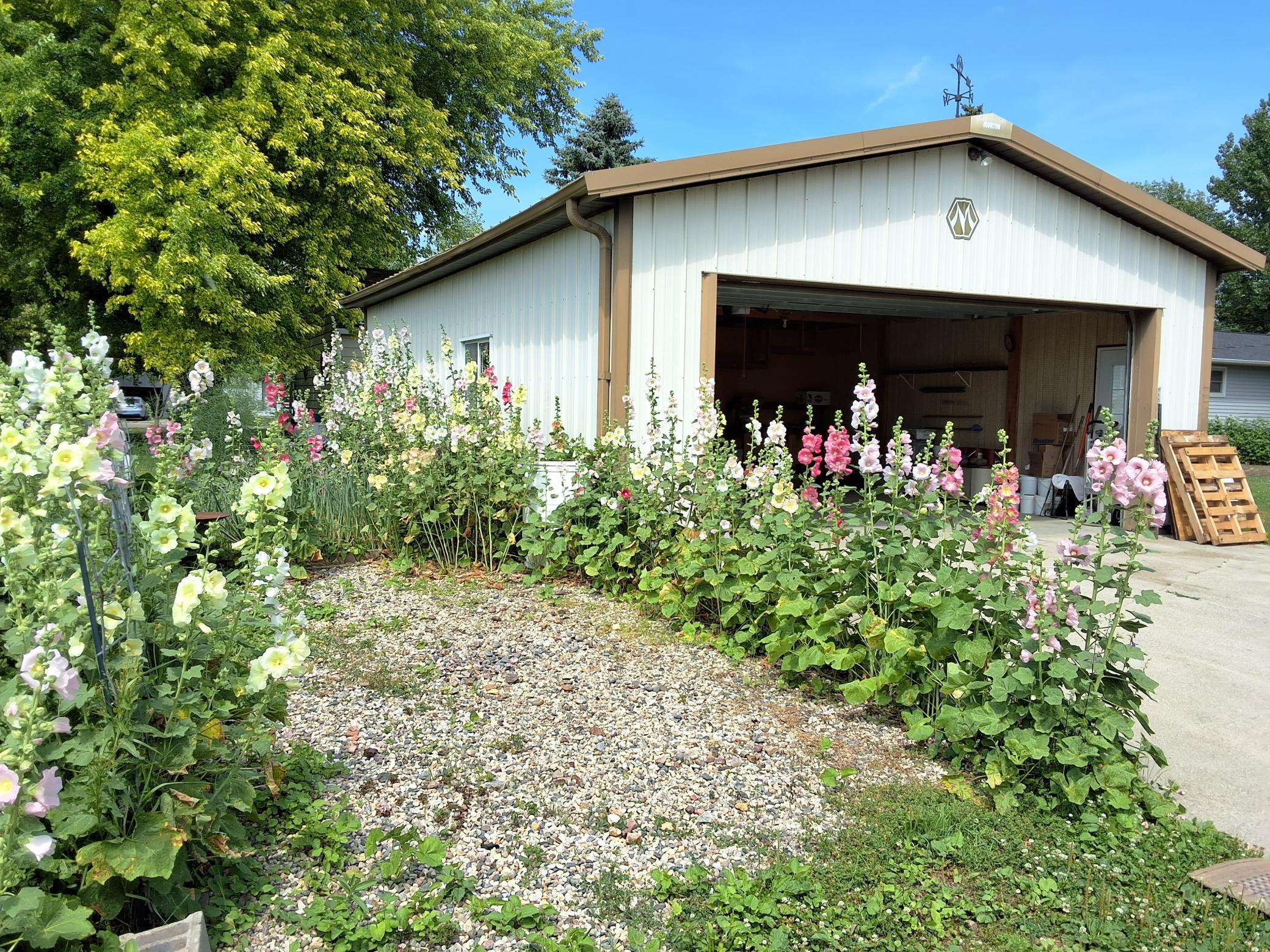 417 4th Street Property Photo 10