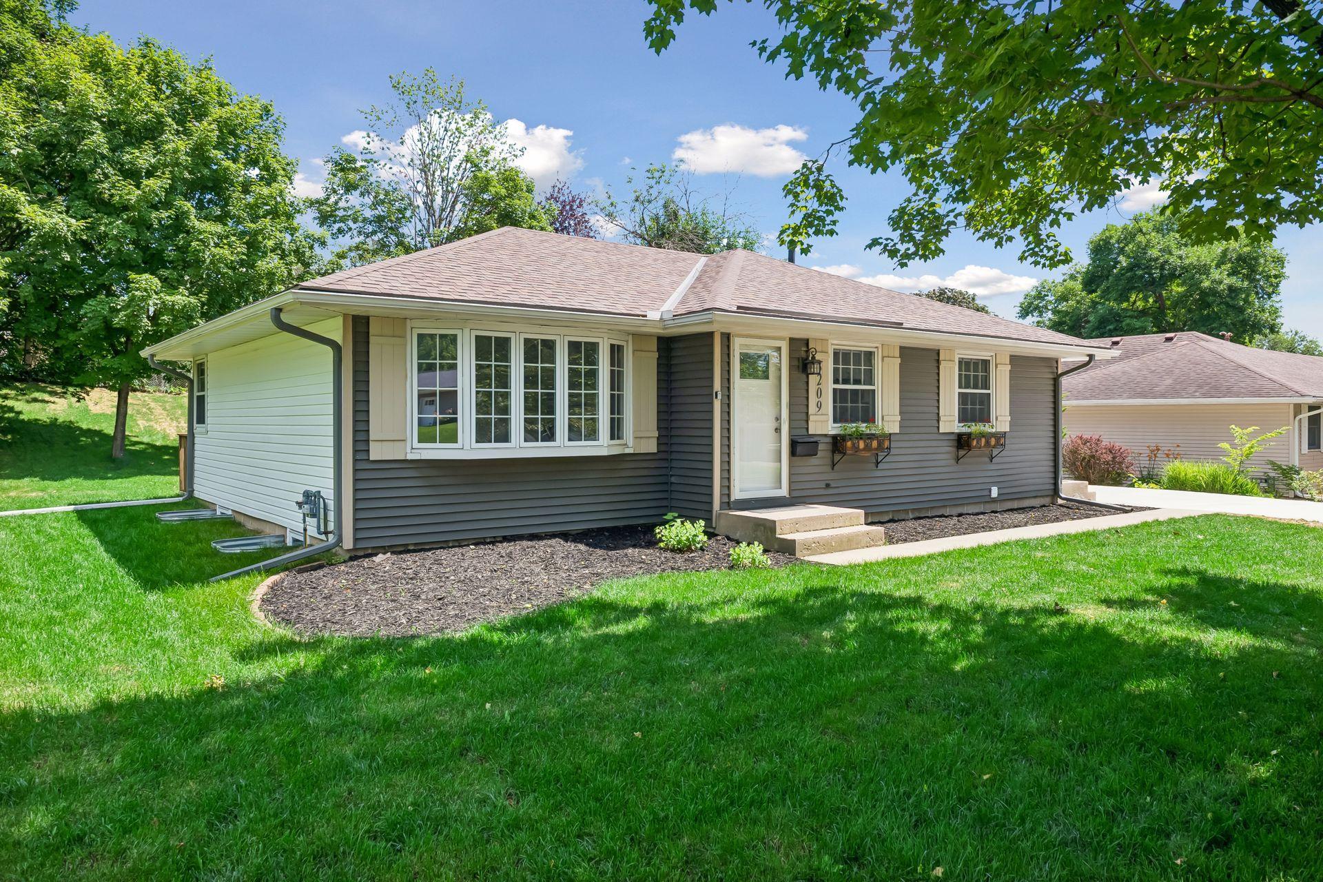 8209 Beard Road Property Photo 3