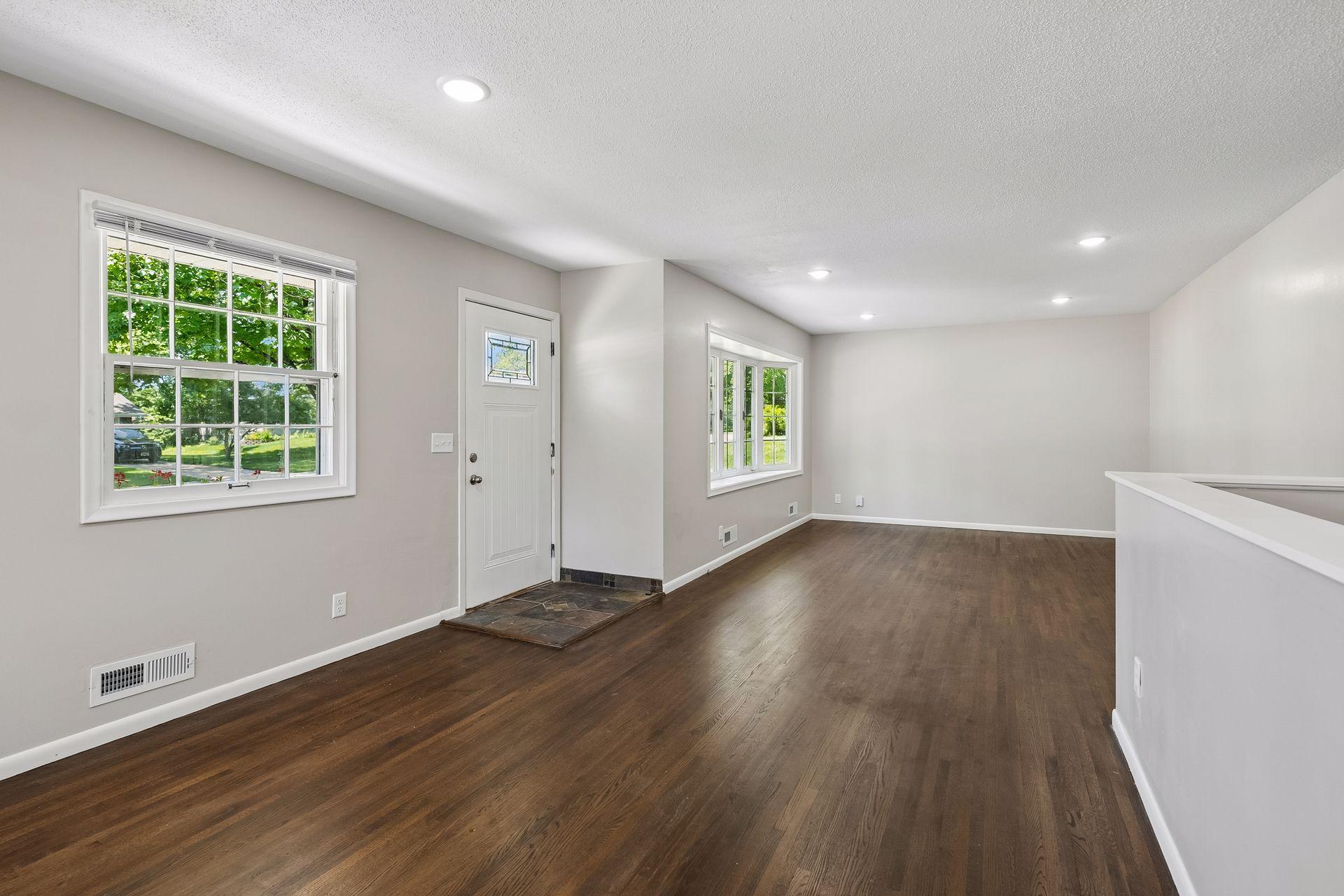 8209 Beard Road Property Photo 5