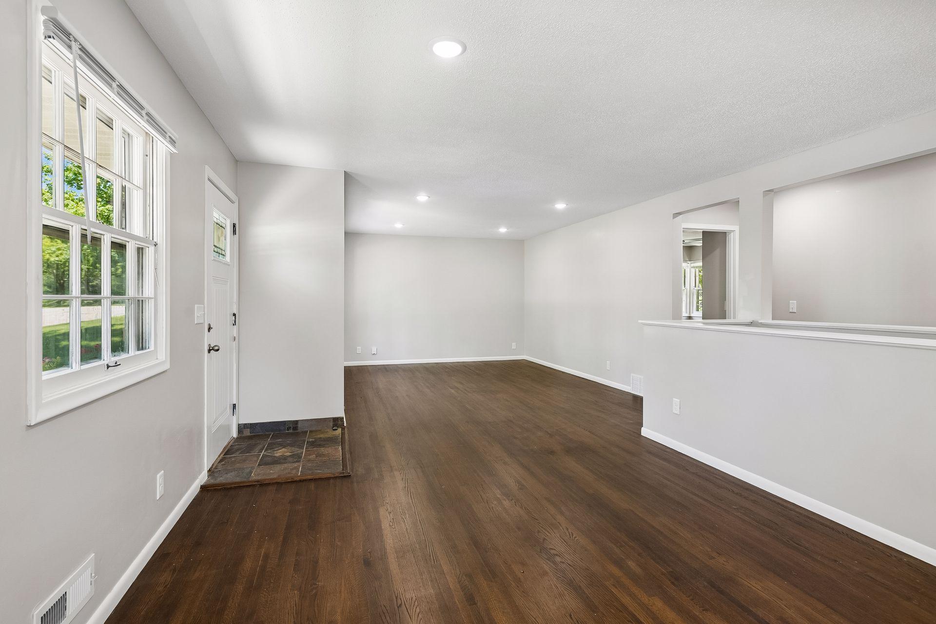 8209 Beard Road Property Photo 6