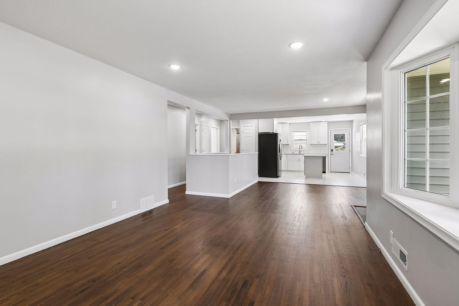 8209 Beard Road Property Photo 9