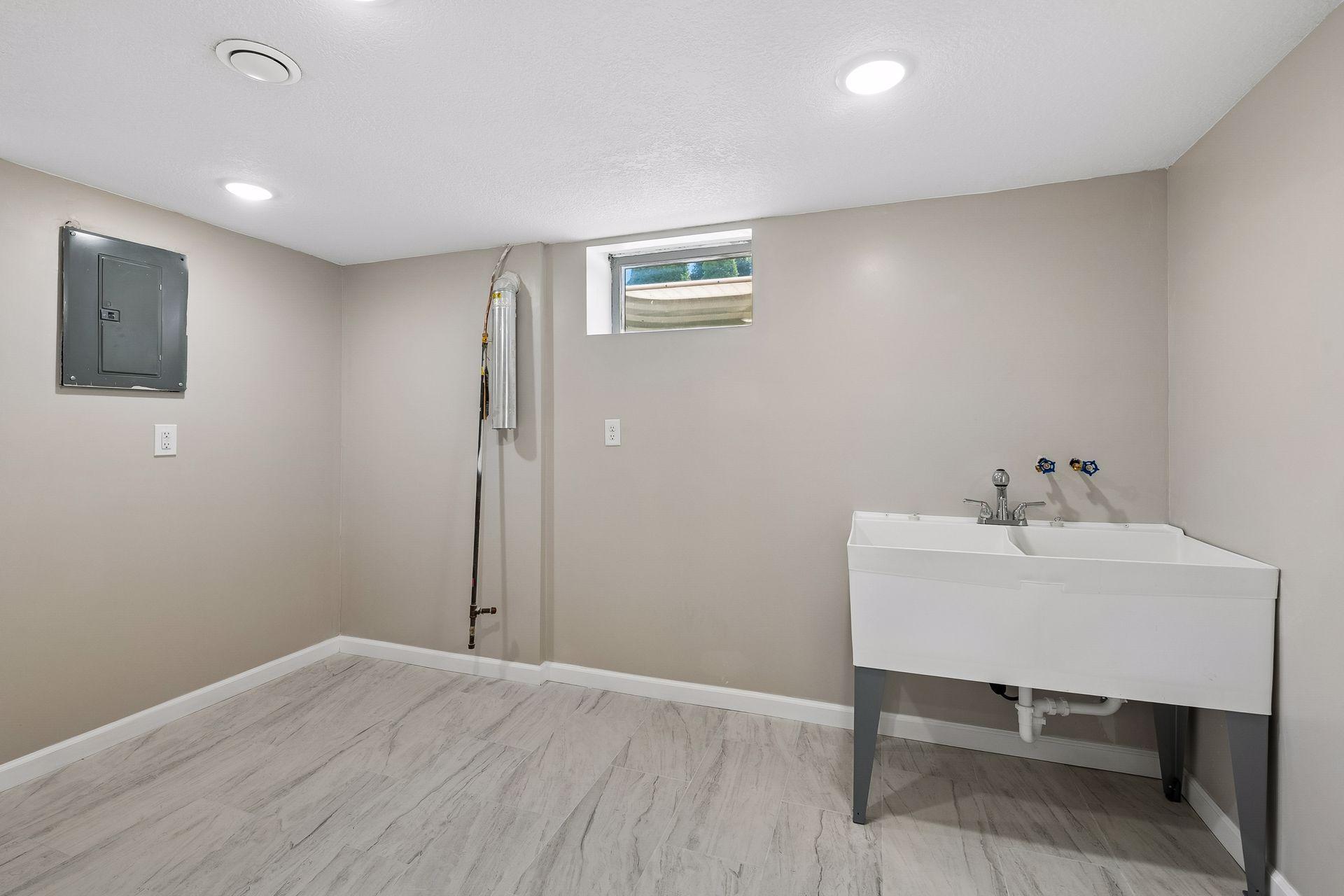 8209 Beard Road Property Photo 29