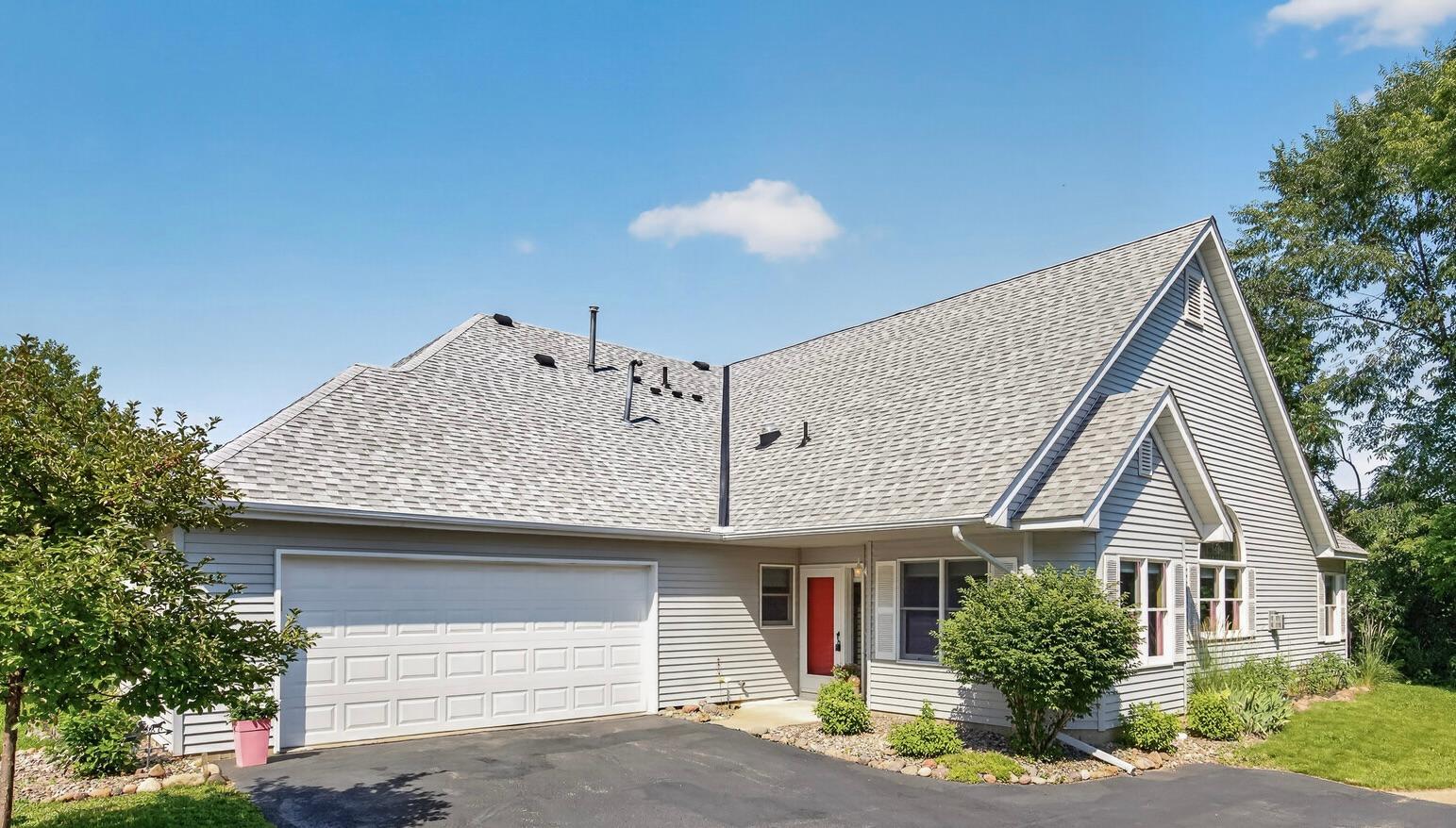 18006 Saint Croix Trail N Property Photo 1