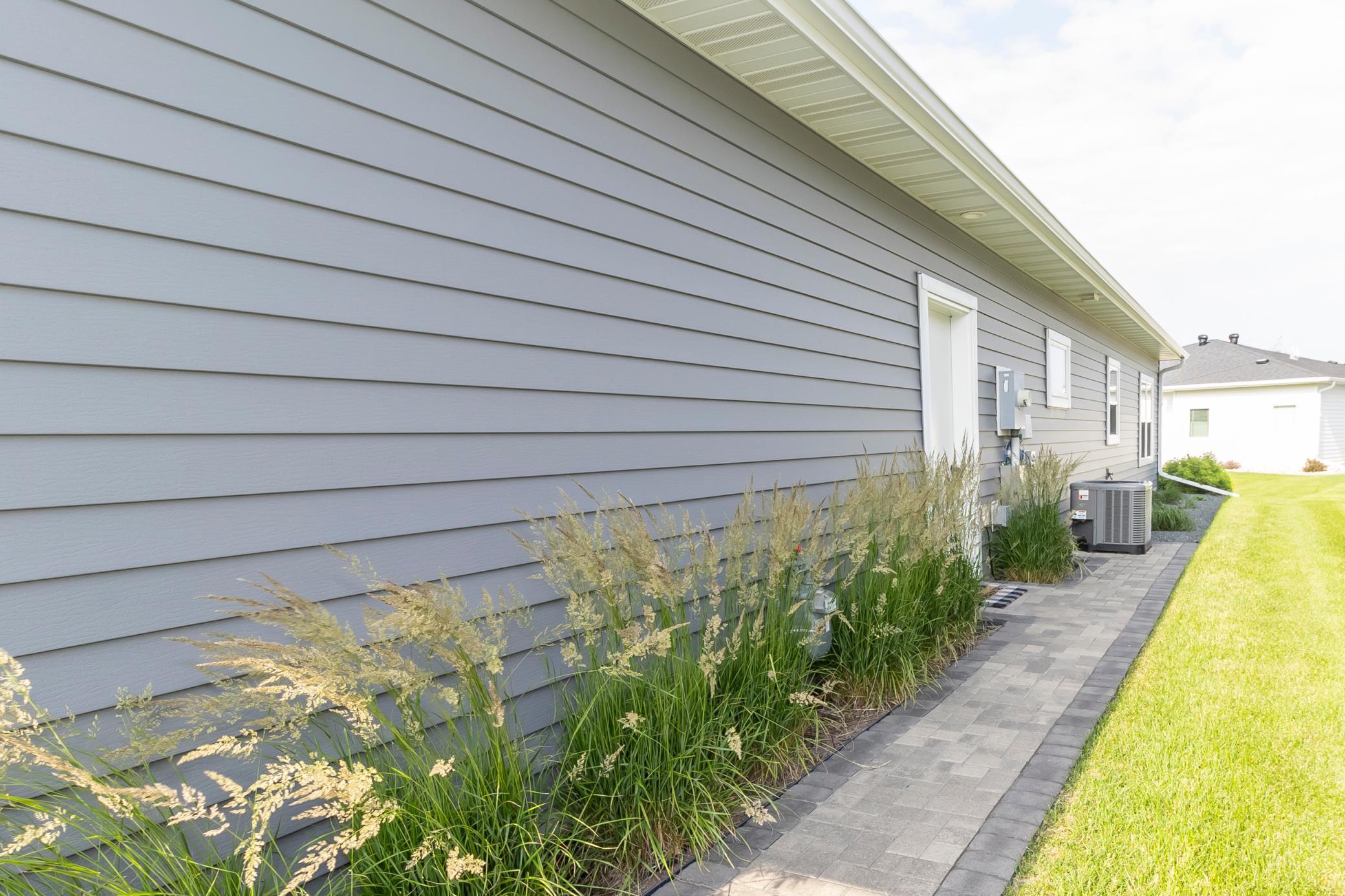 4897 Bluebell Loop S Property Photo 18