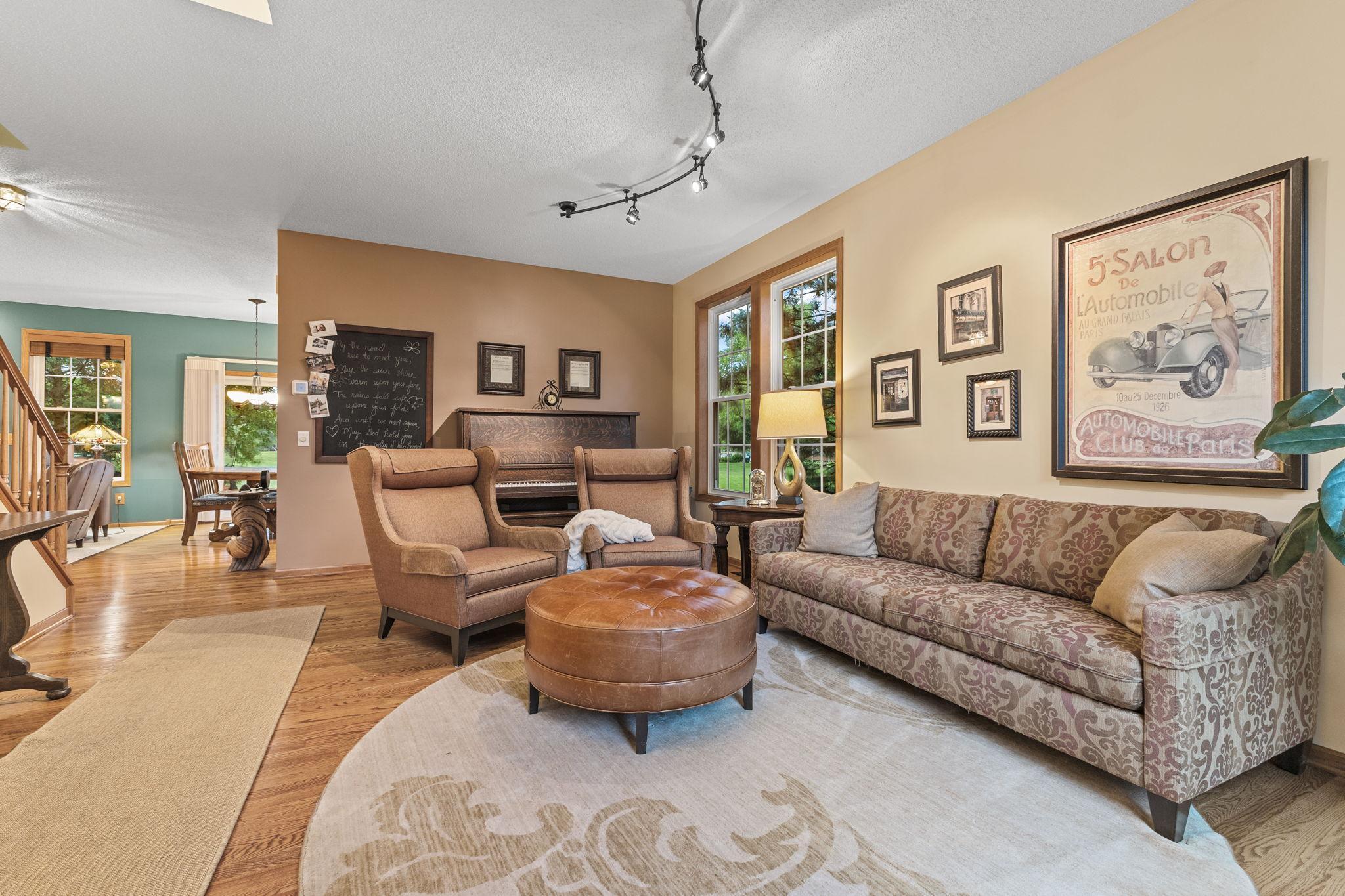 14290 Flora Way Property Photo 7