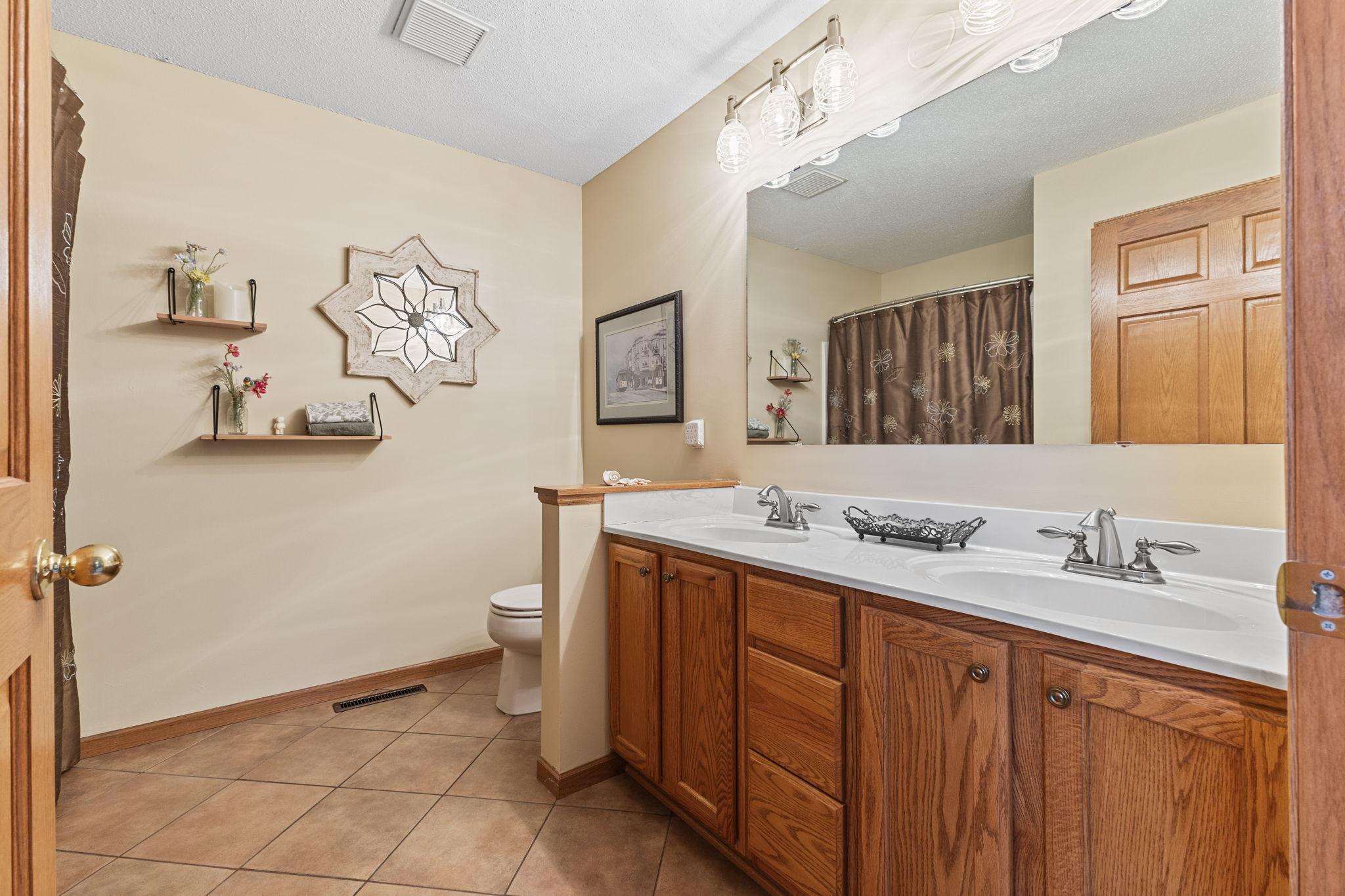 14290 Flora Way Property Photo 42