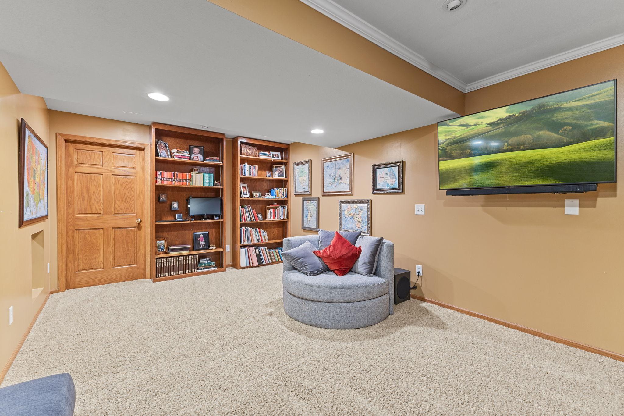 14290 Flora Way Property Photo 48