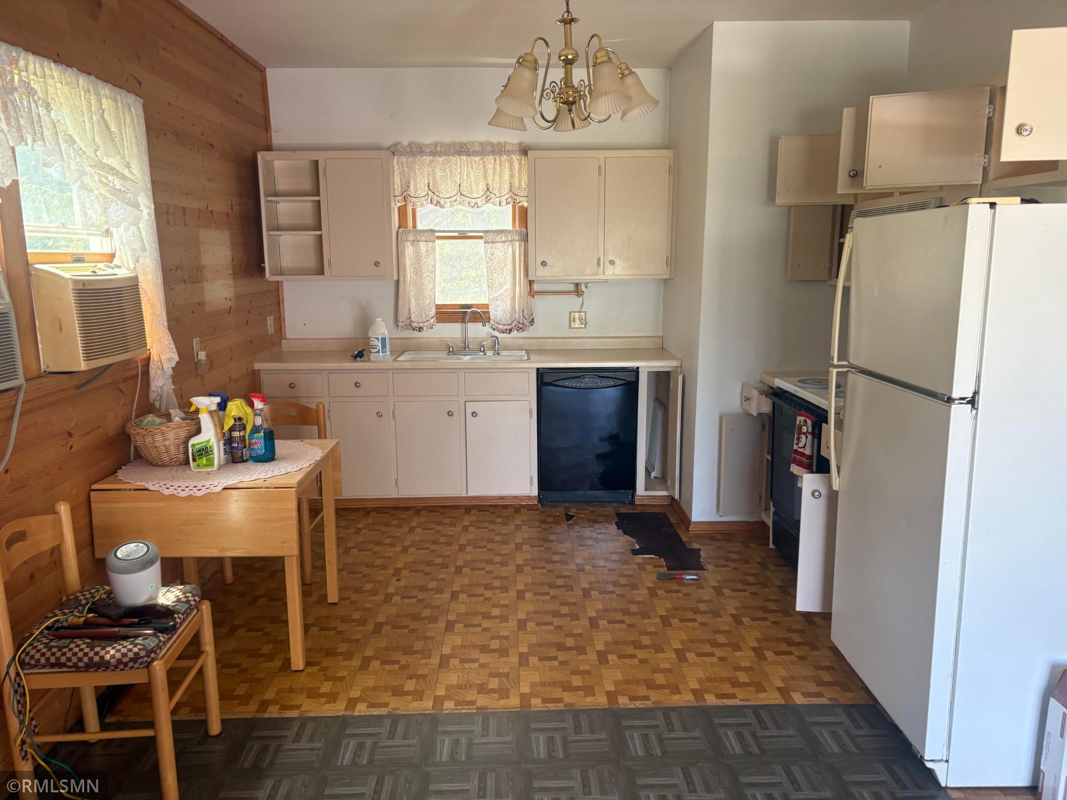 304 7th Street Property Photo 9