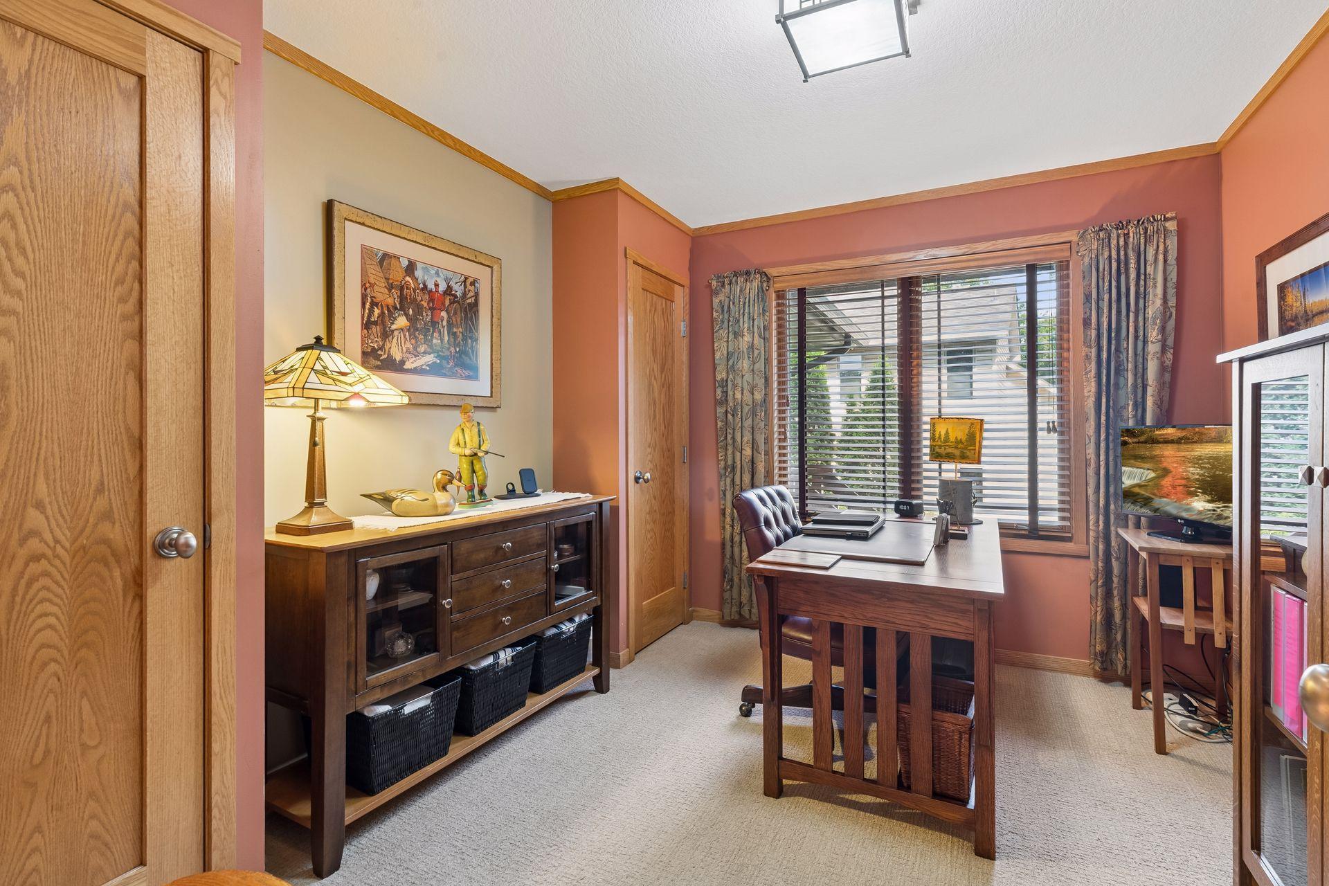 11236 W River Road Property Photo 27