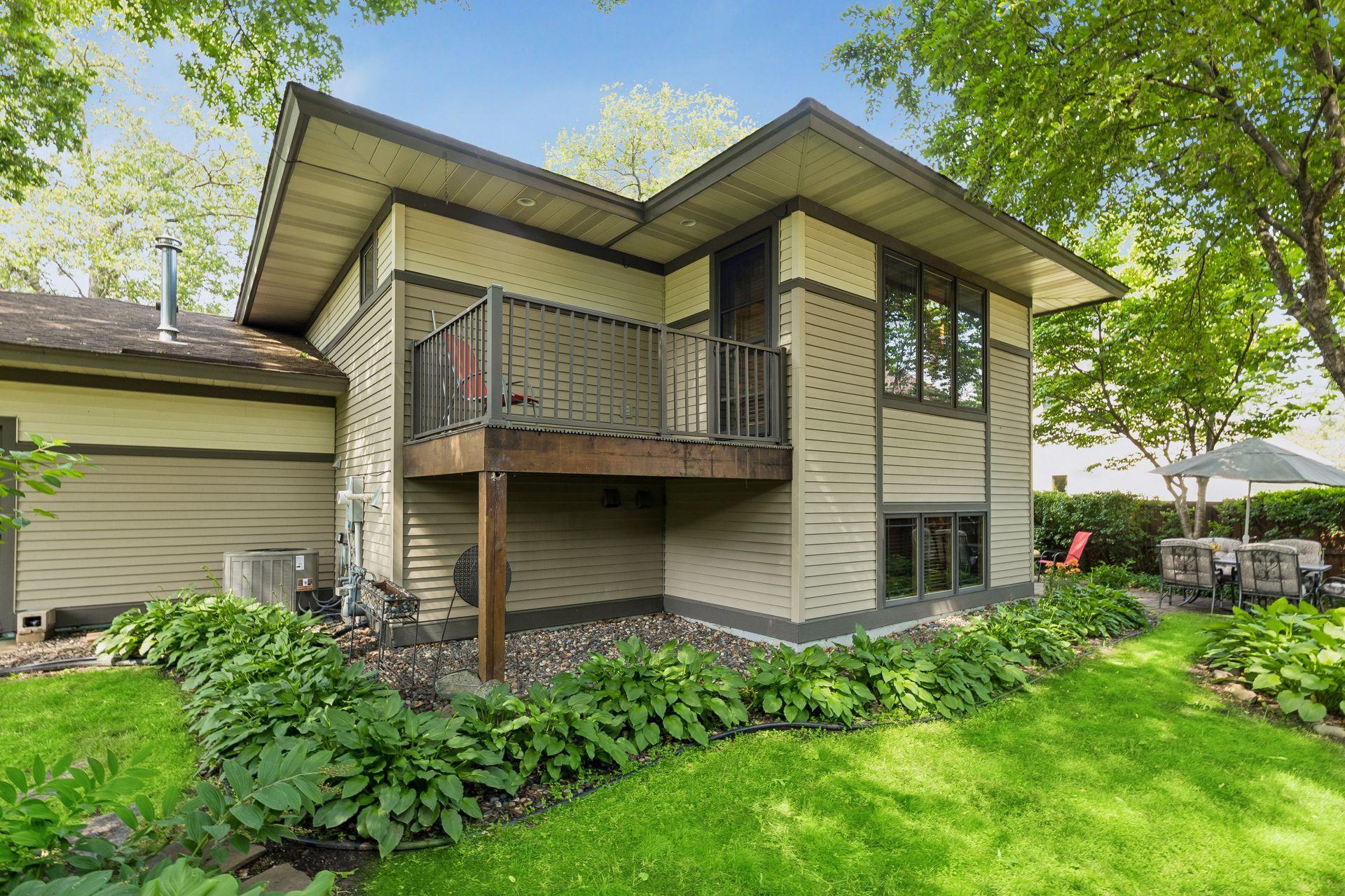 11236 W River Road Property Photo 47