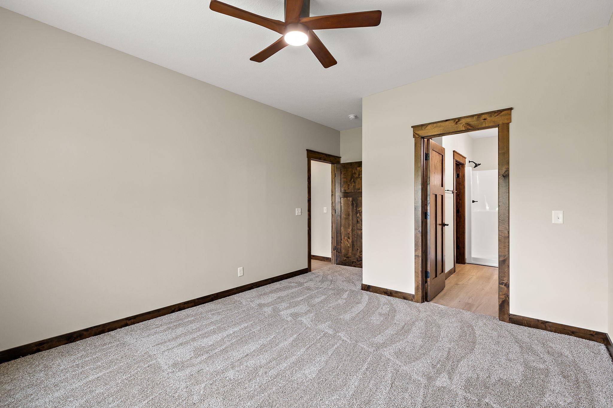 1043 Legend Lane Property Photo 26