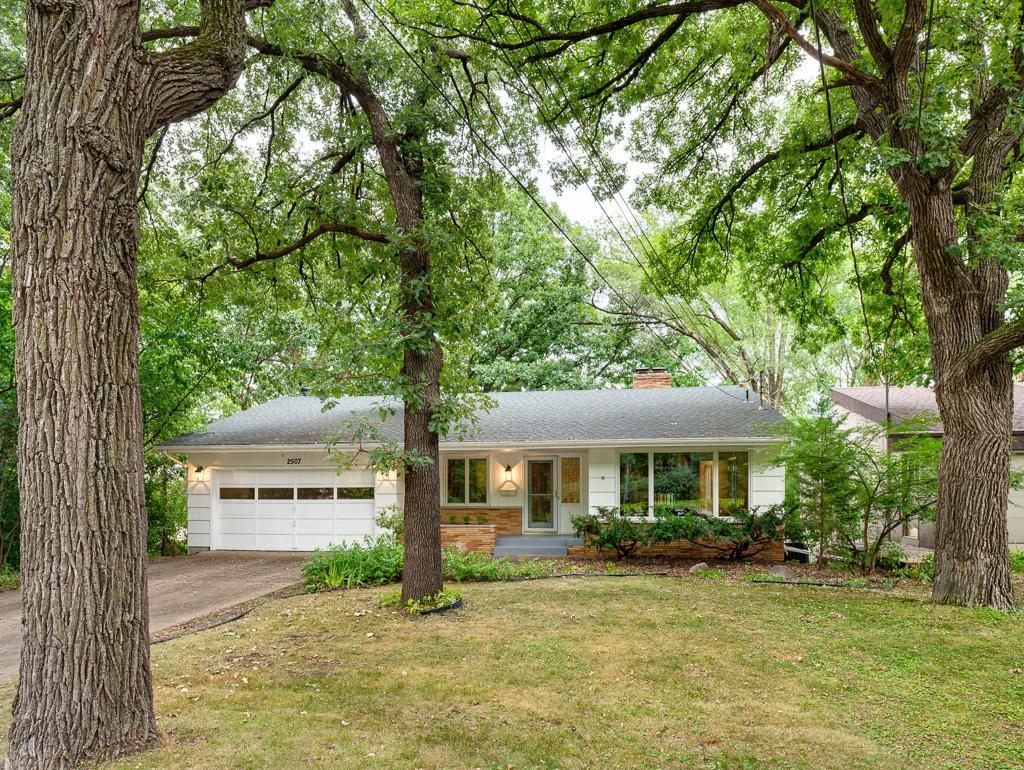2507 Burnham Road Property Photo 1