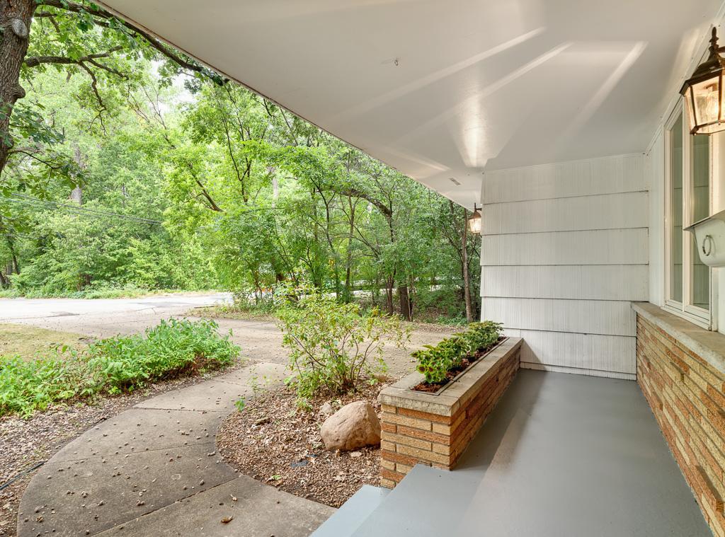 2507 Burnham Road Property Photo 3