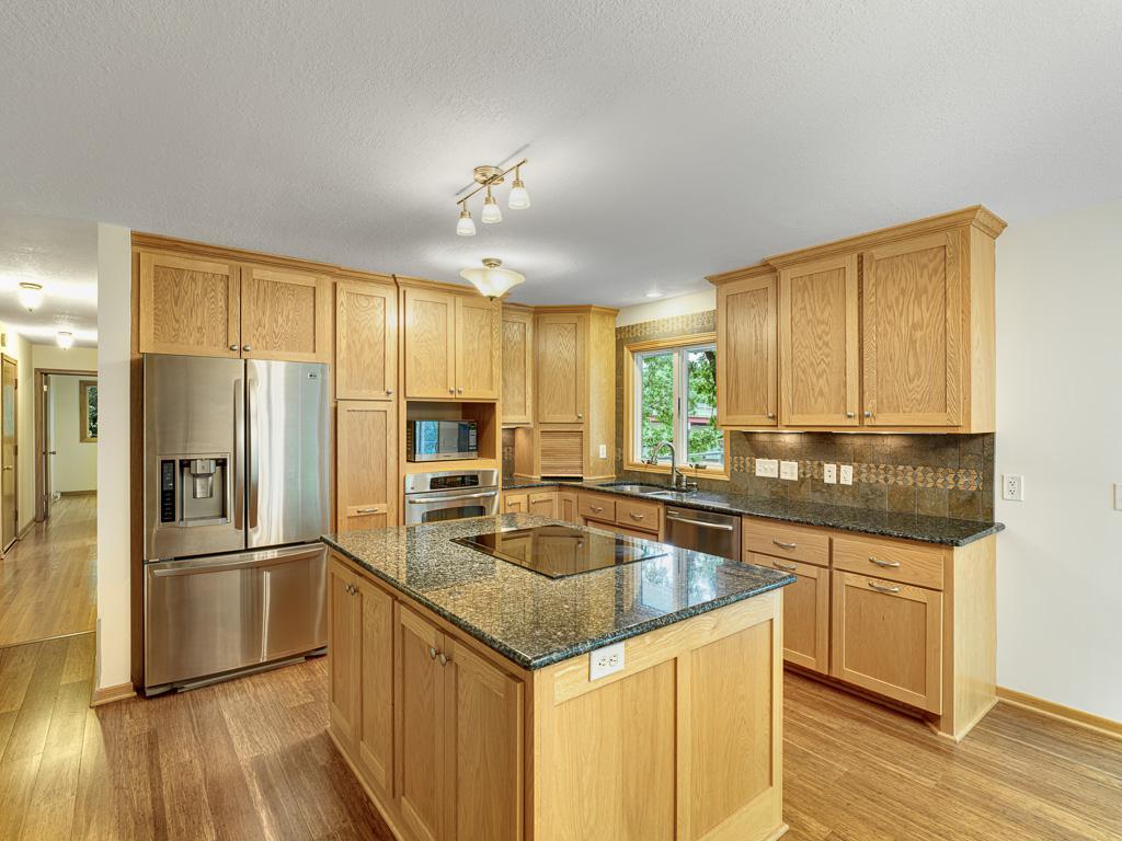 2507 Burnham Road Property Photo 11