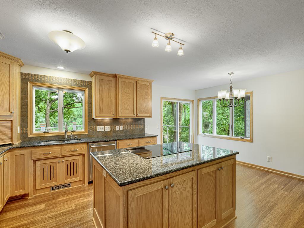 2507 Burnham Road Property Photo 12