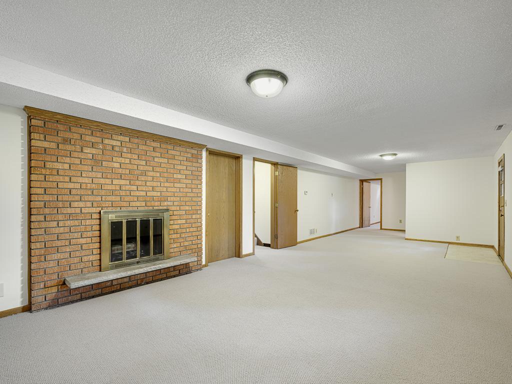 2507 Burnham Road Property Photo 23