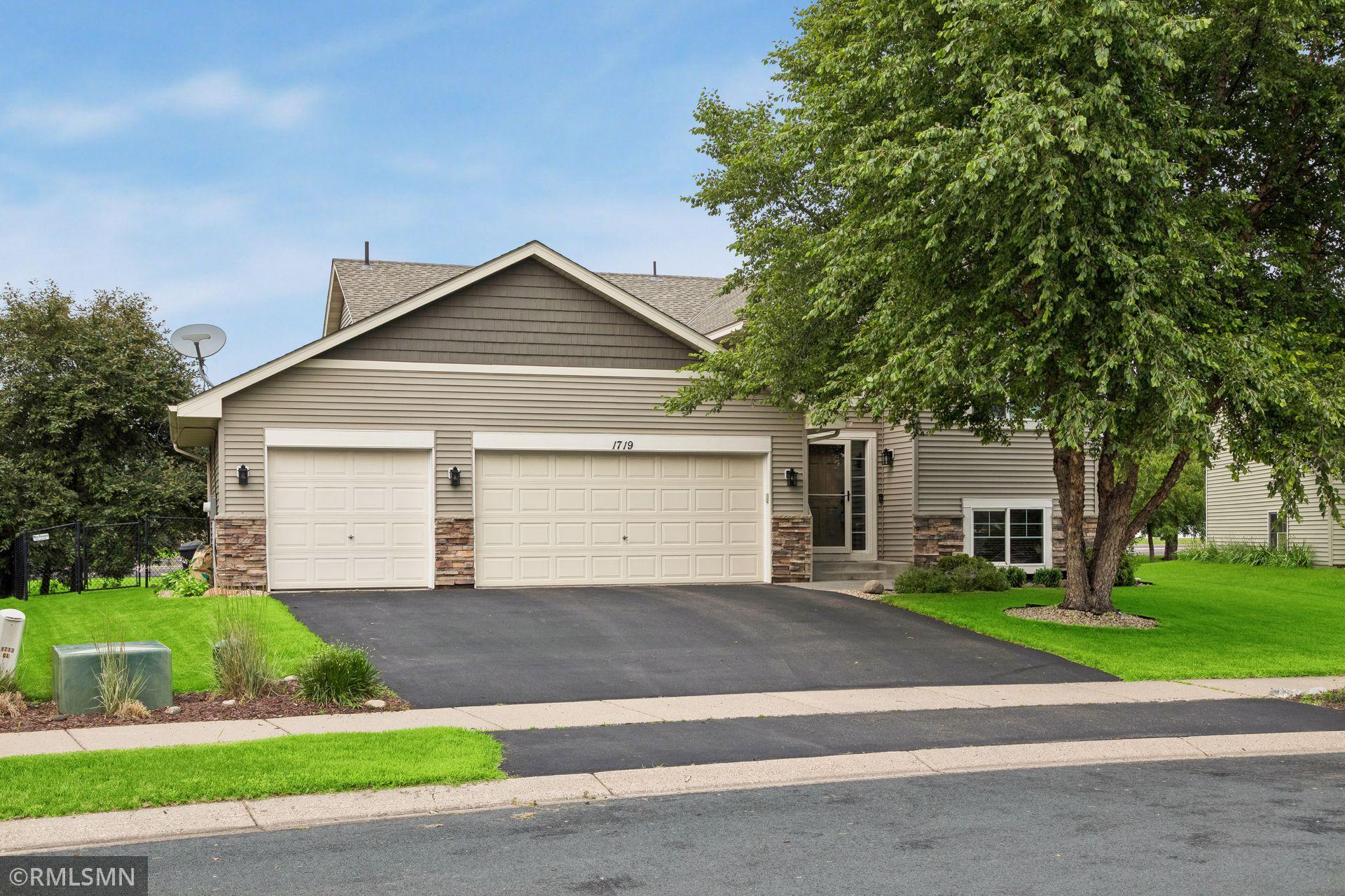 1719 Gotland Lane Property Photo 1