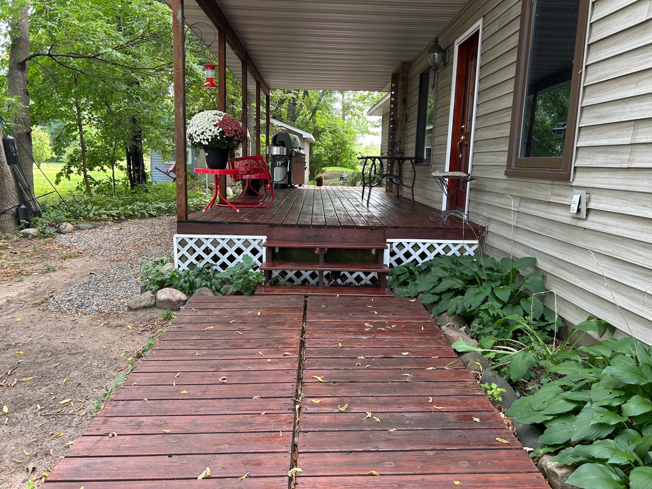 14438 Cedarleaf Point Road Property Photo 1