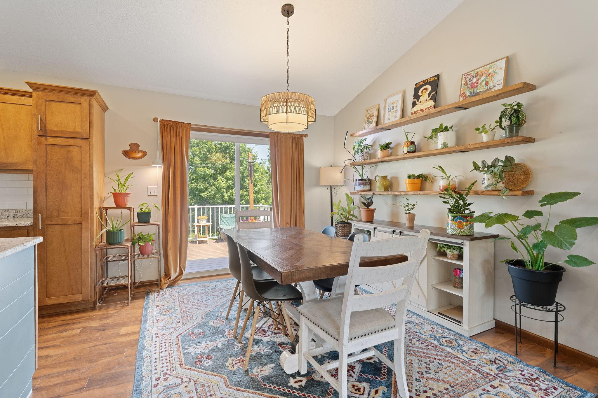 2011 12th Avenue Ne Property Photo 25