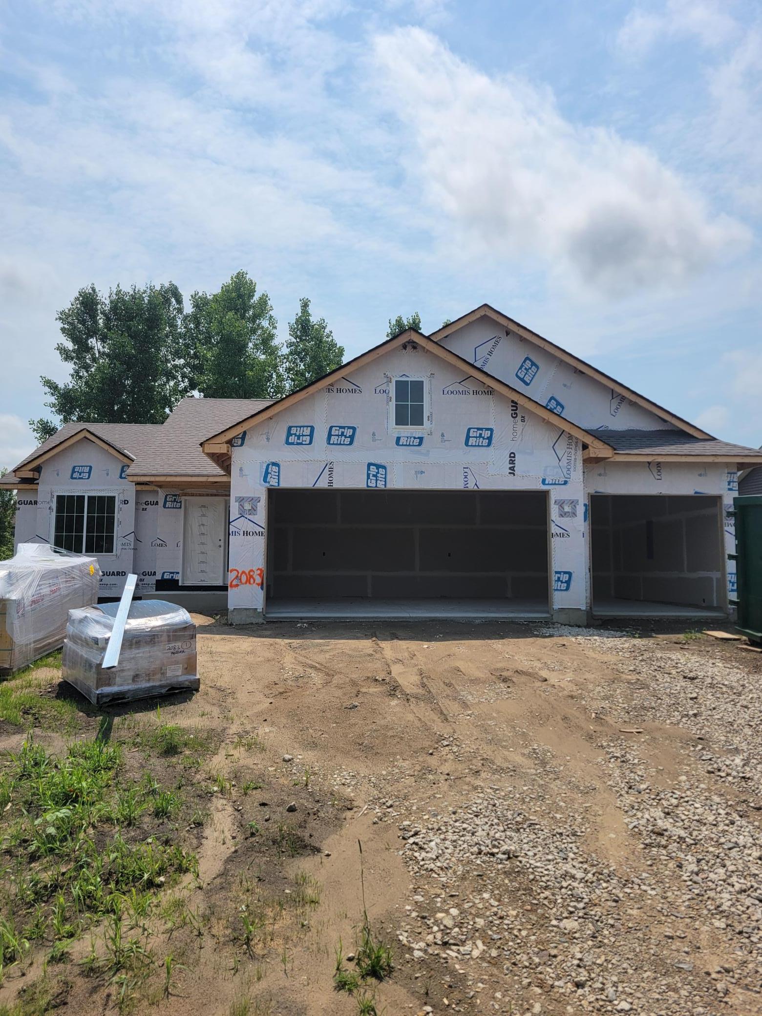 2083 River Bend Trail Property Photo 2