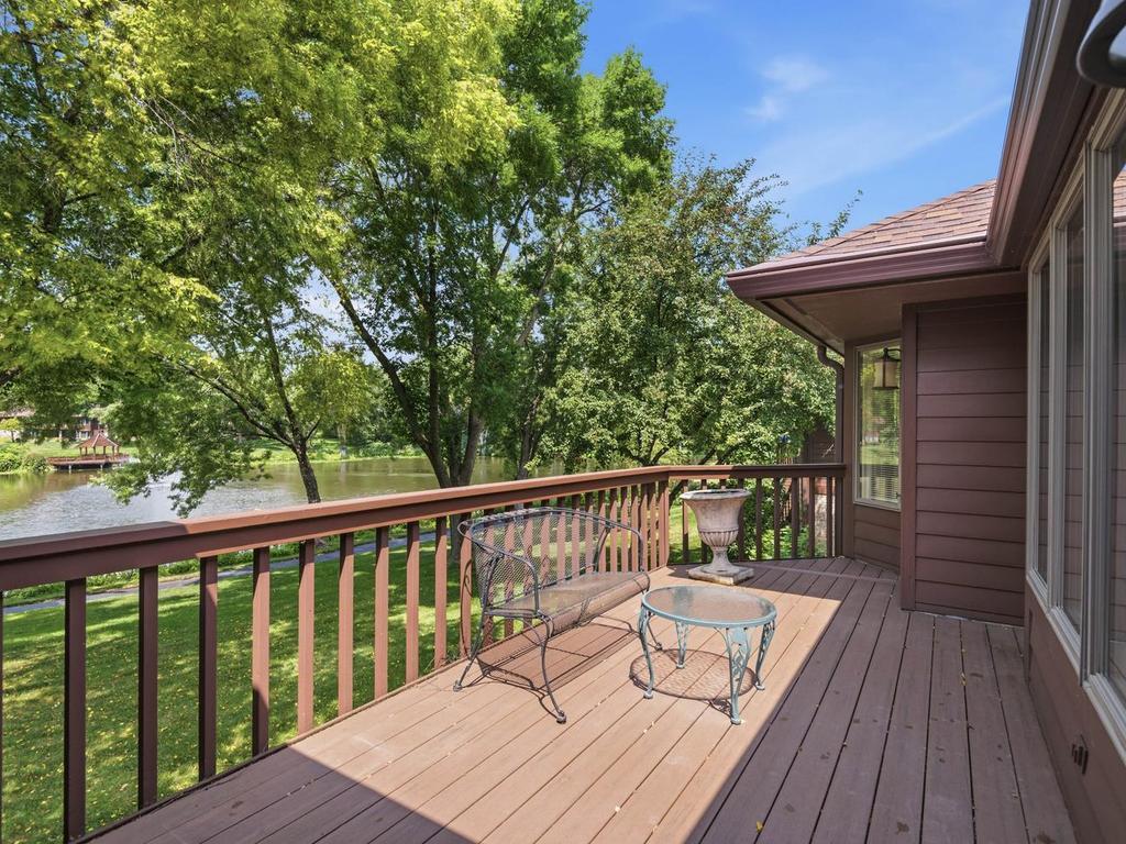 7786 Lochmere Terrace Property Photo 8
