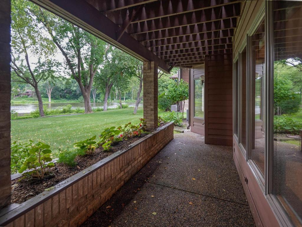 7786 Lochmere Terrace Property Photo 32