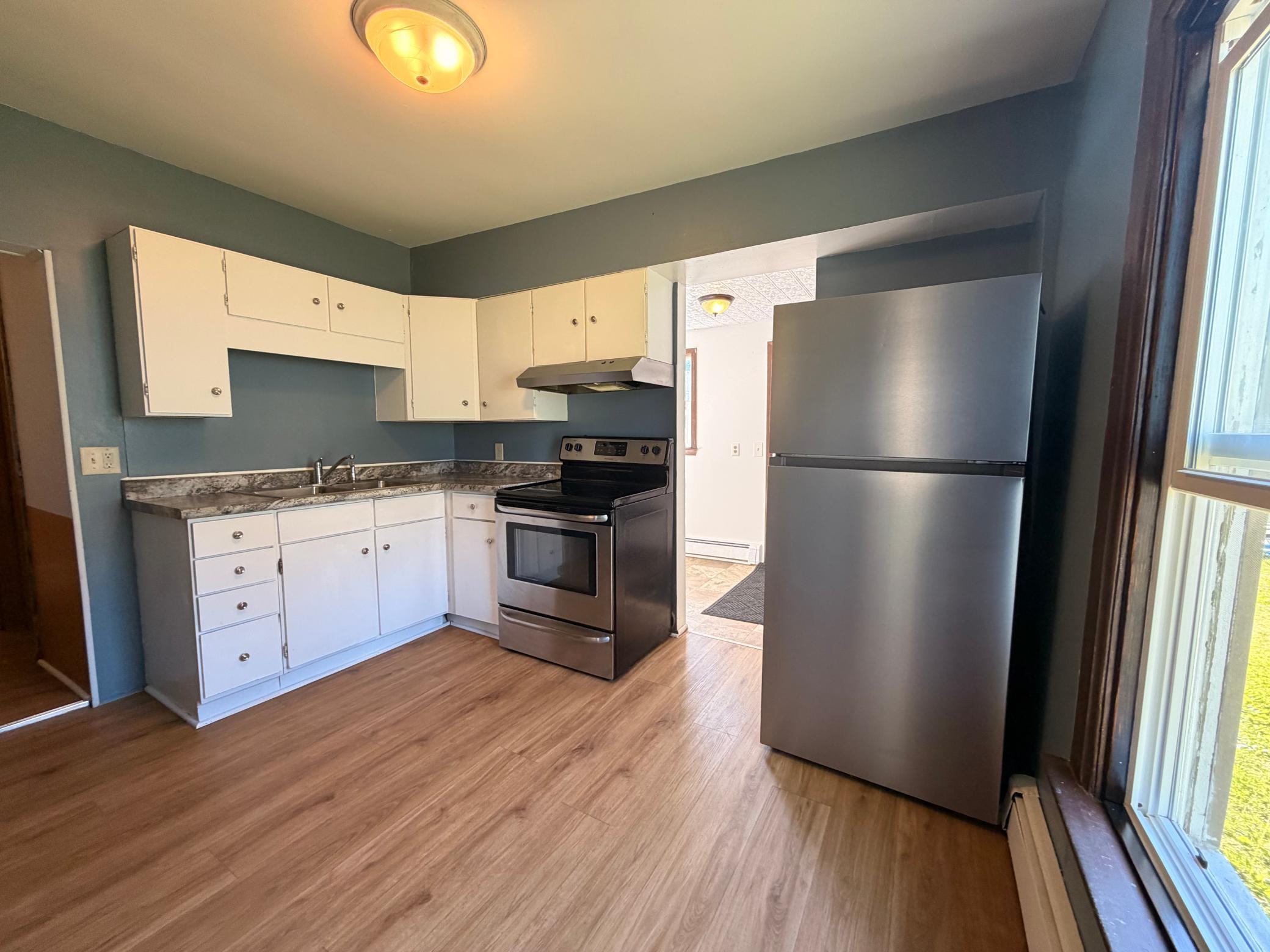 309 Pleasant Street Ne Property Photo 11