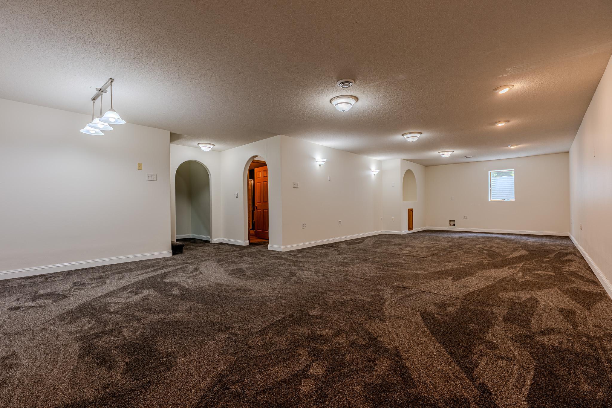 6409 County Road 17 S Property Photo 42