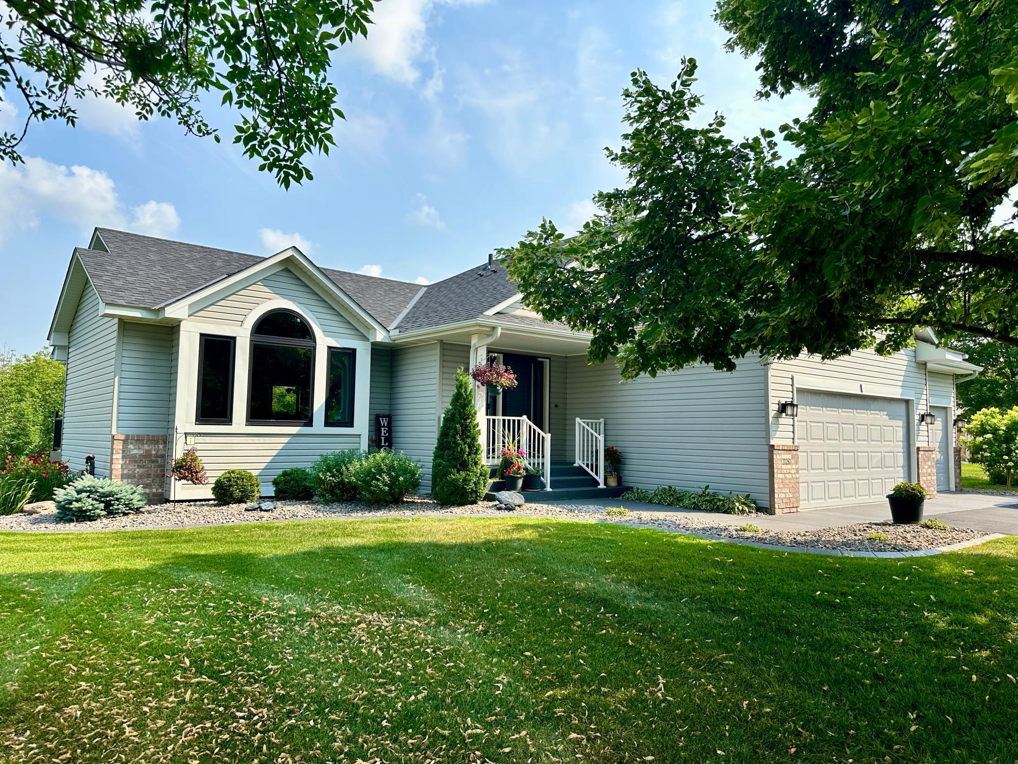 20250 Spoonbill Court Property Photo 1