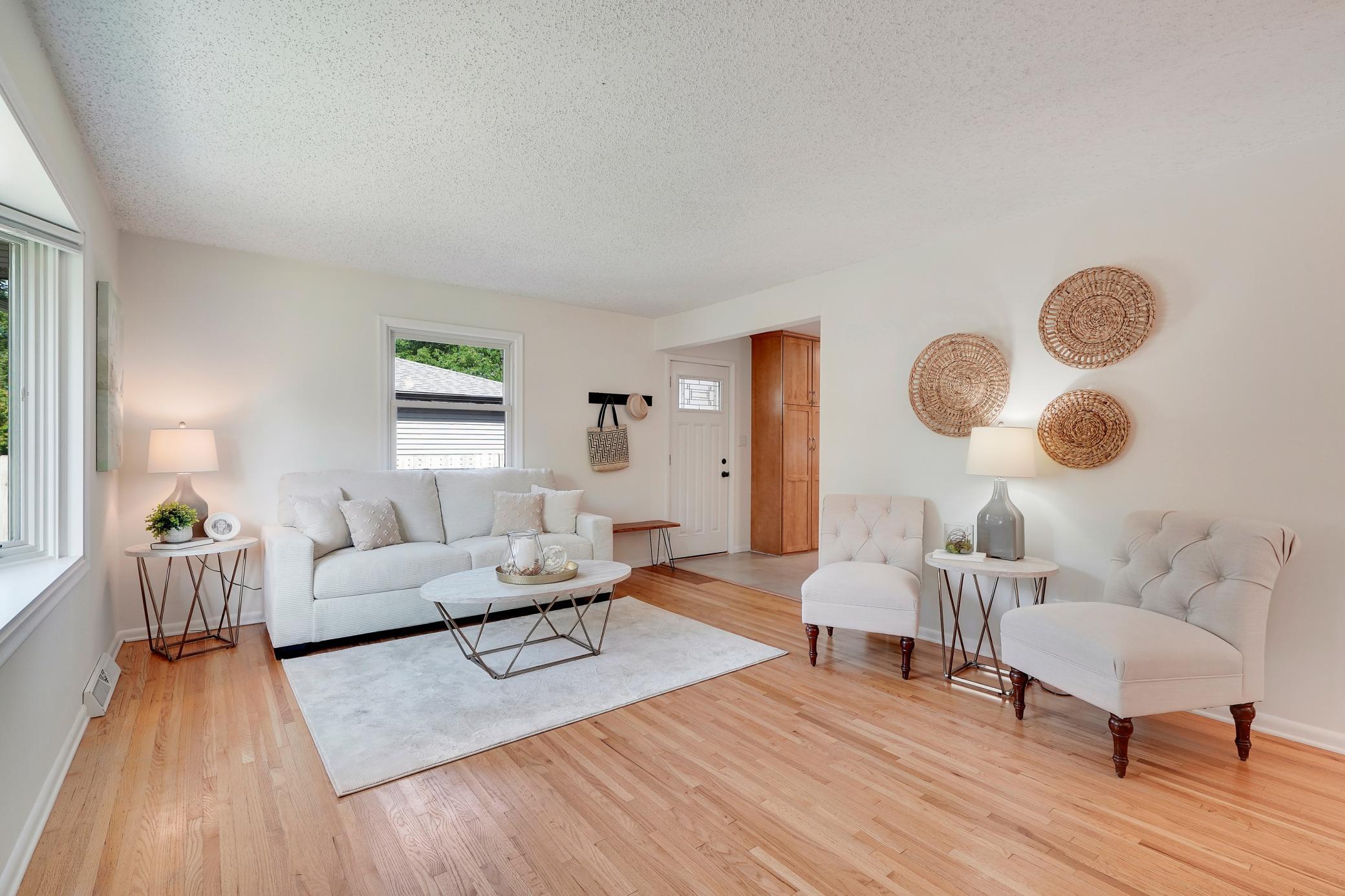 2017 Villard Avenue Property Photo 6