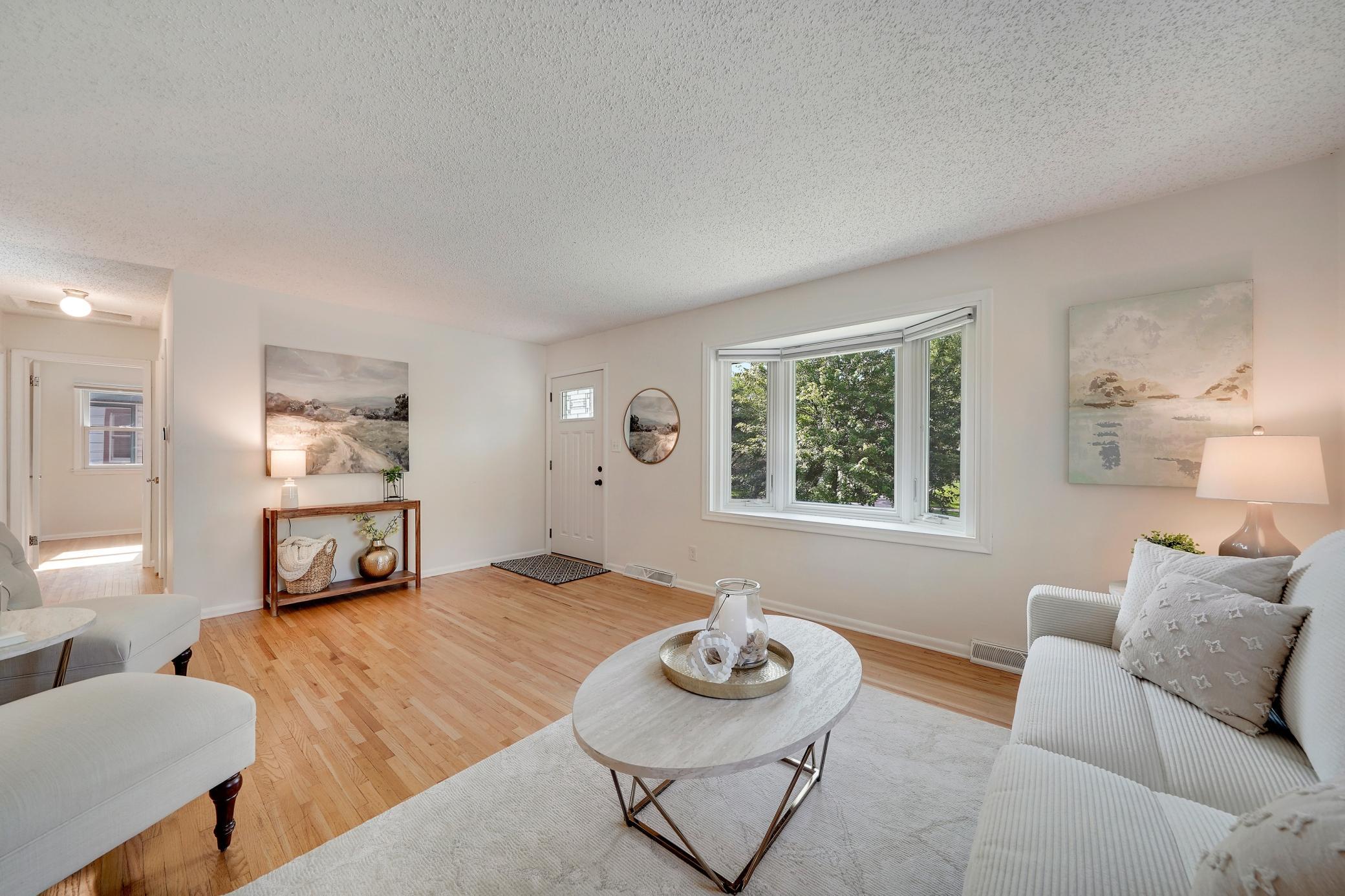 2017 Villard Avenue Property Photo 8