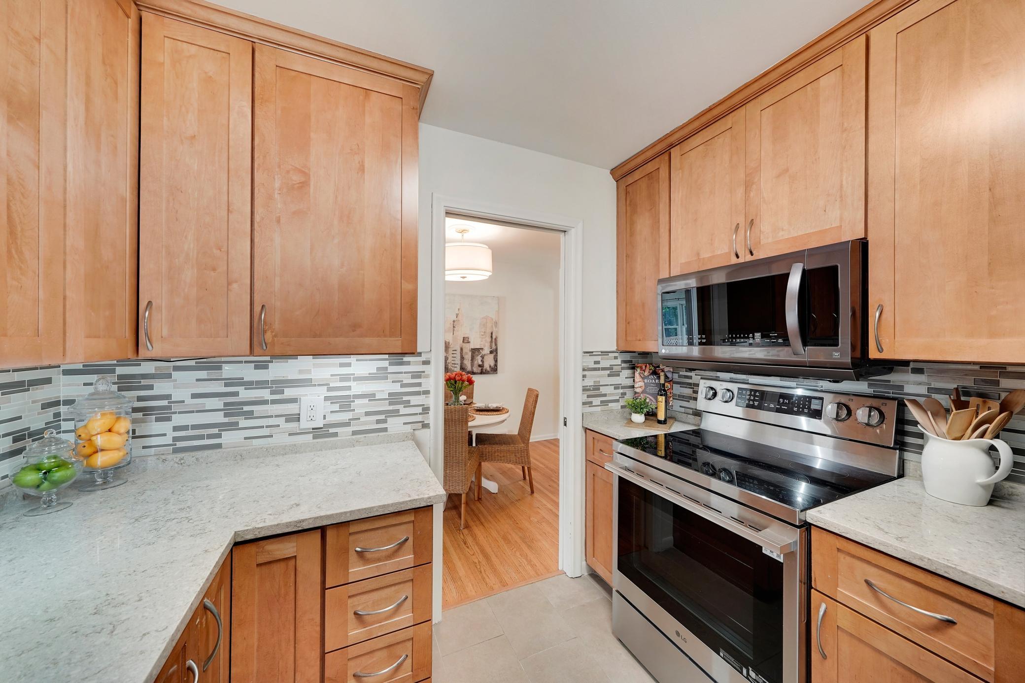 2017 Villard Avenue Property Photo 14