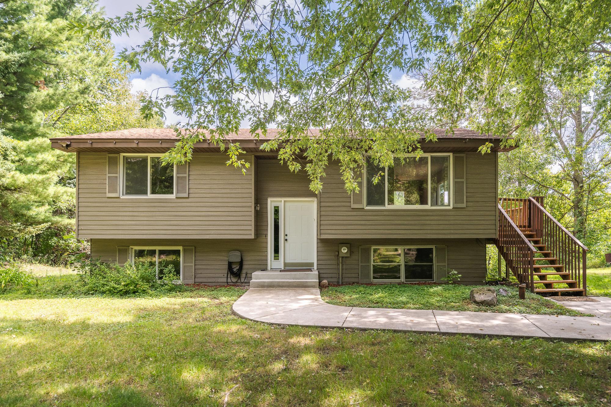 2203 100th Street Property Photo 1