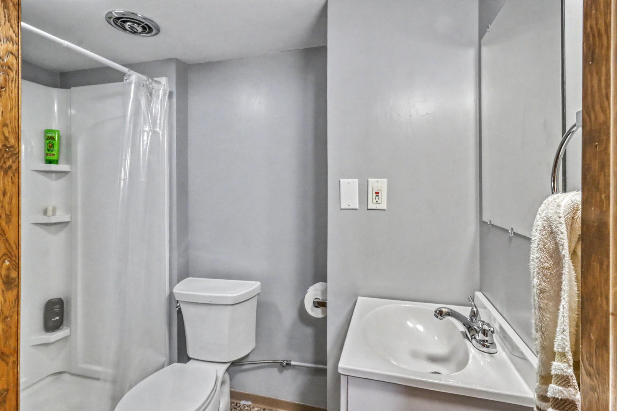 201 29th Avenue N Property Photo 23