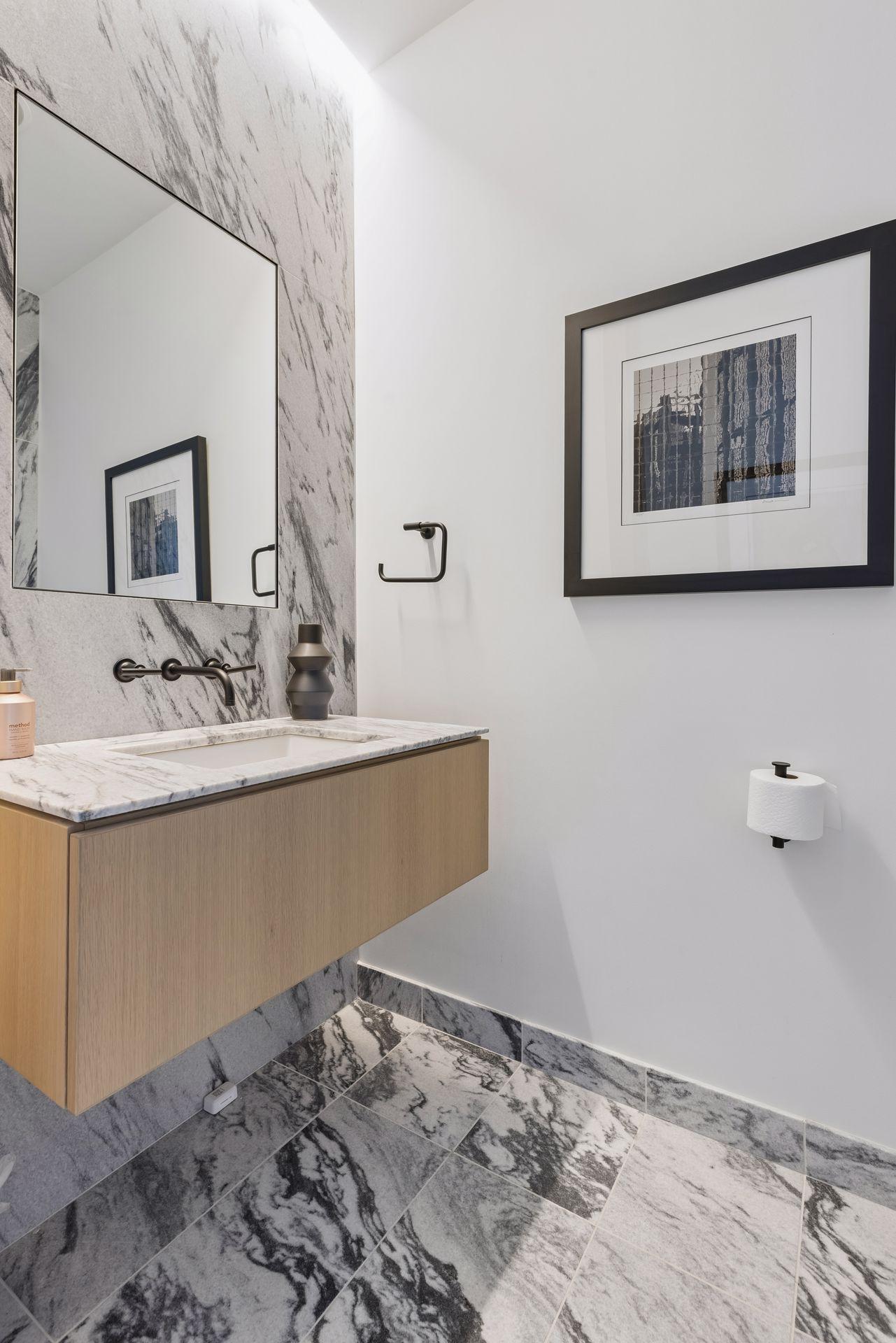 255 Hennepin Avenue 3505 Property Photo 29