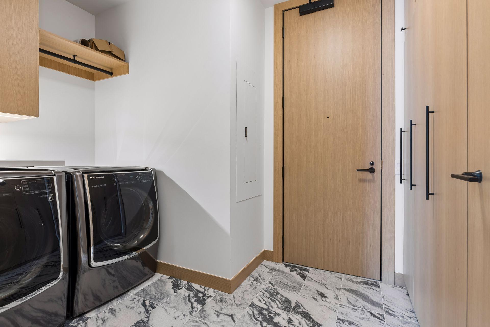 255 Hennepin Avenue 3505 Property Photo 47