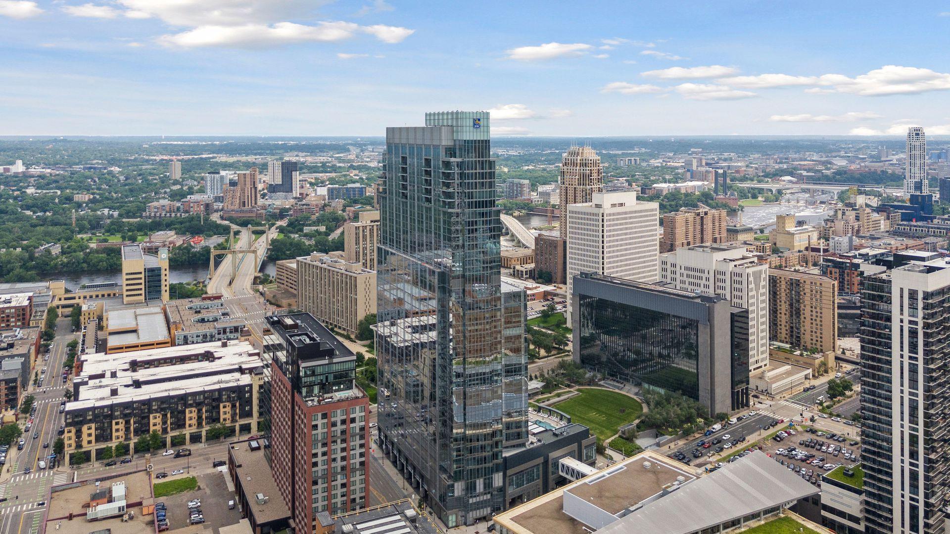255 Hennepin Avenue 3505 Property Photo 50