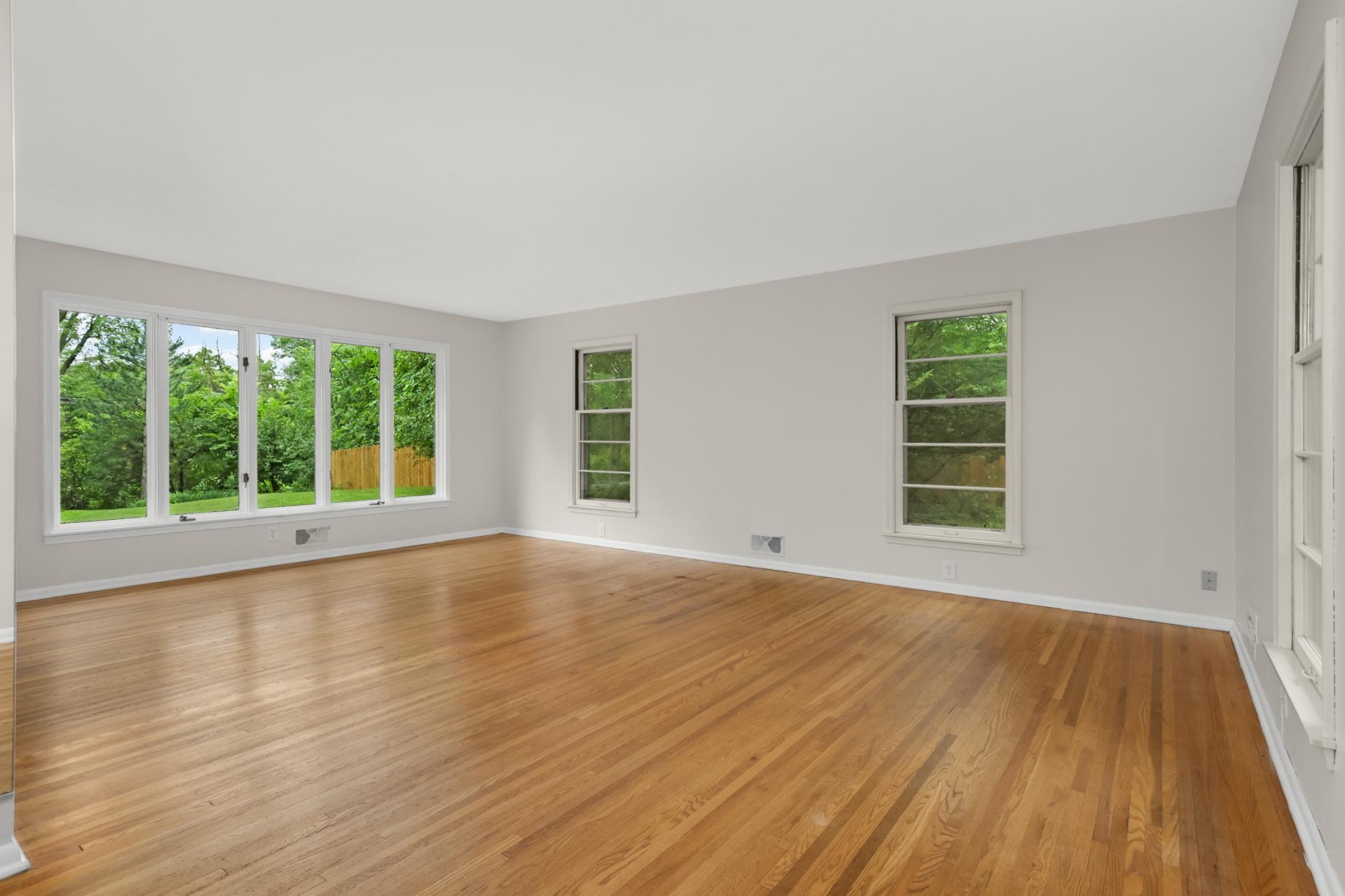 3929 Williston Road Property Photo 12