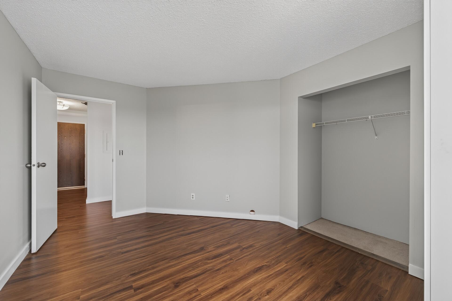 78 10th Street E 1909 Property Photo 30
