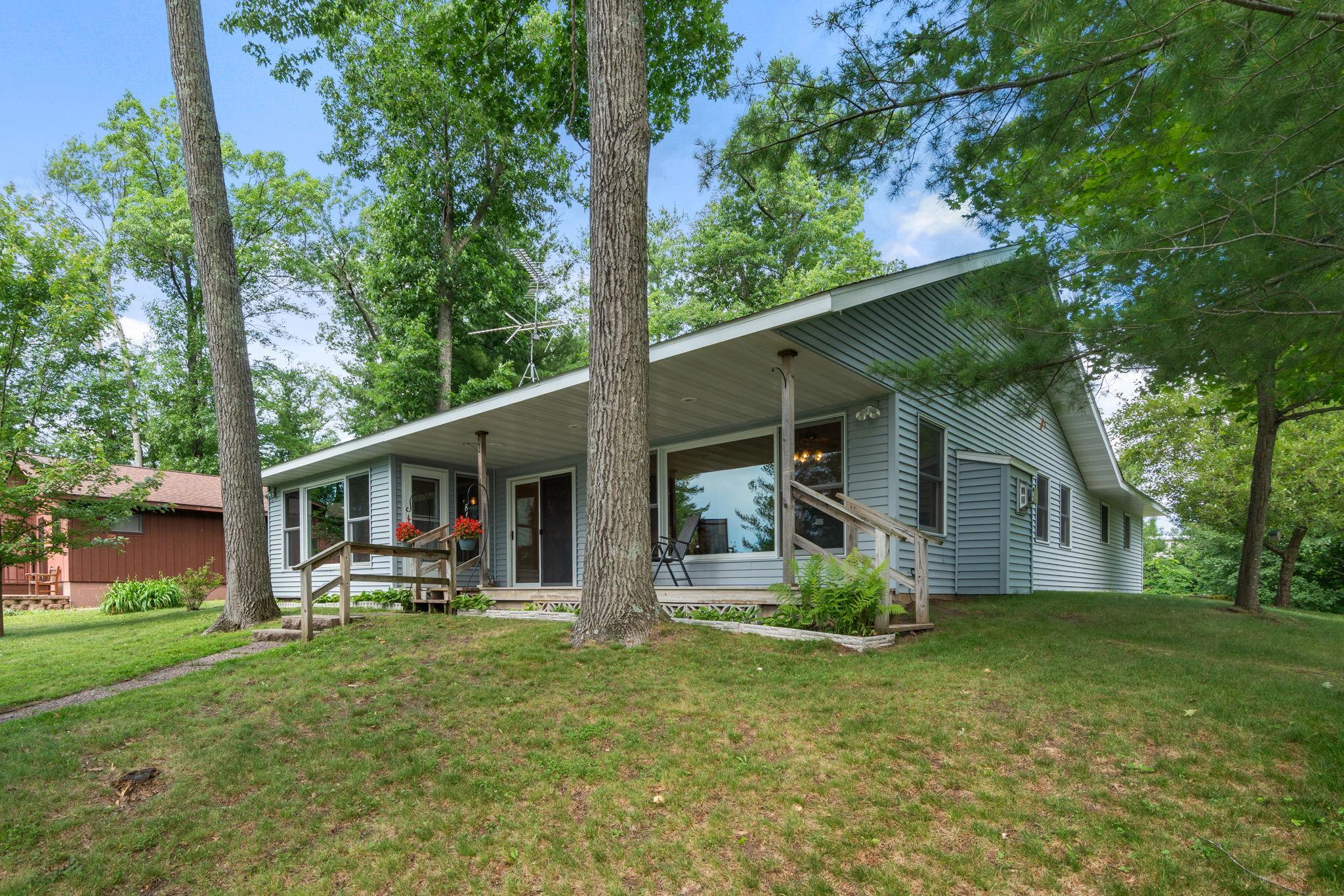 192 154th Avenue Property Photo 1