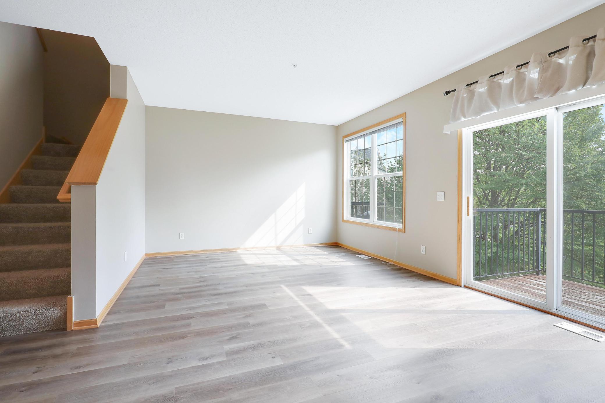 15564 Lilac Drive Property Photo 13