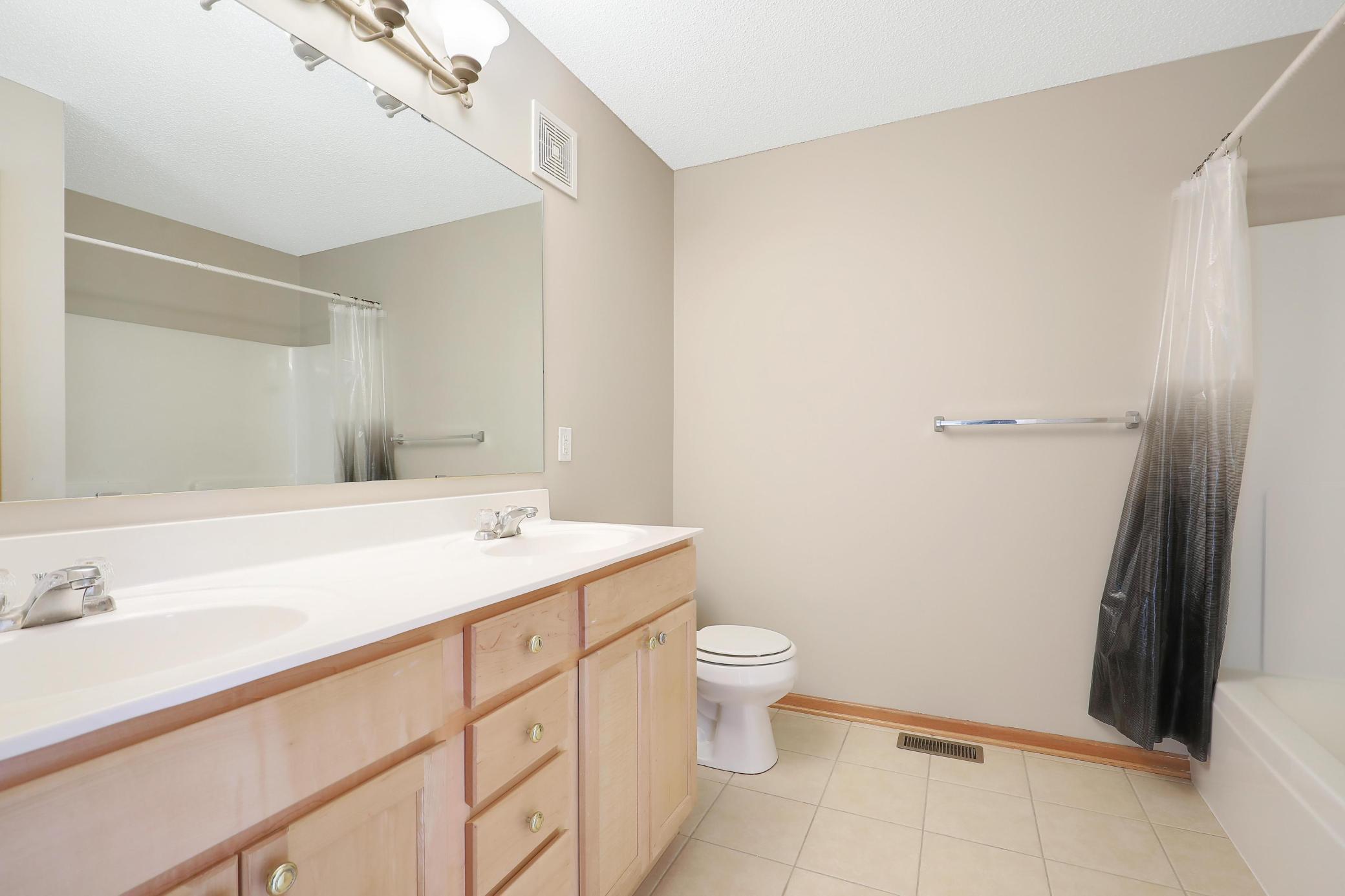 15564 Lilac Drive Property Photo 22