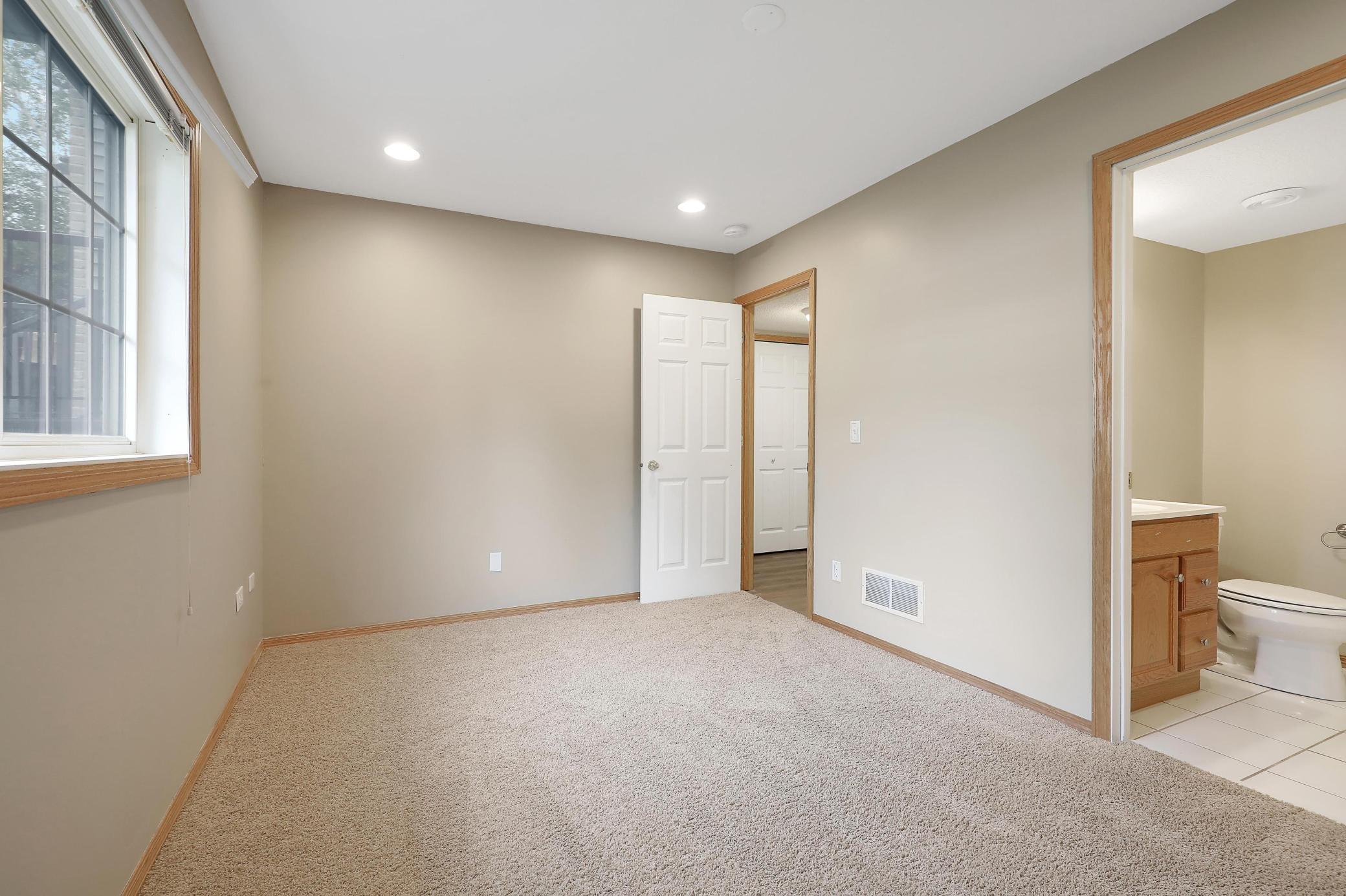 15564 Lilac Drive Property Photo 23