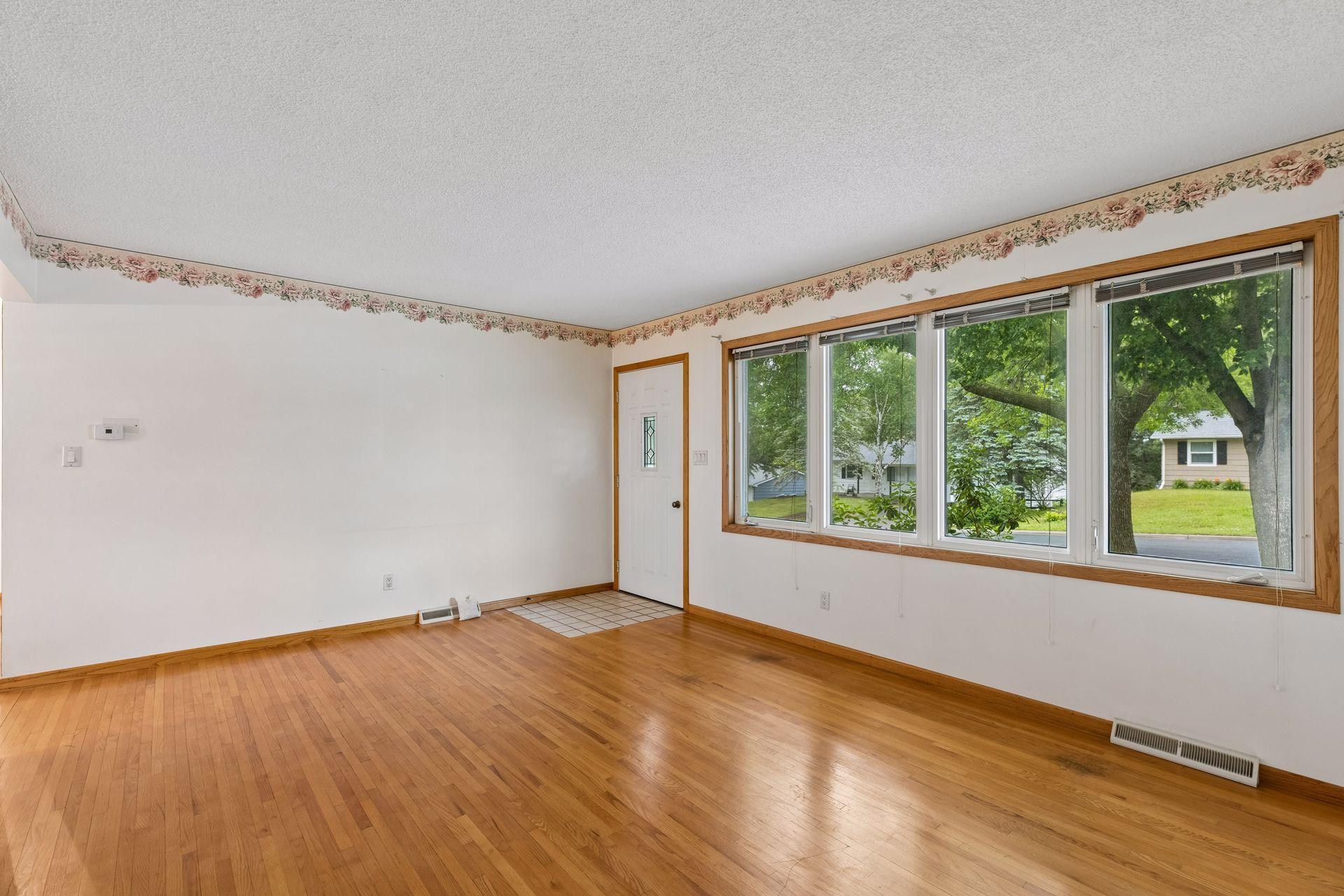 3609 Rolling View Drive Property Photo 7